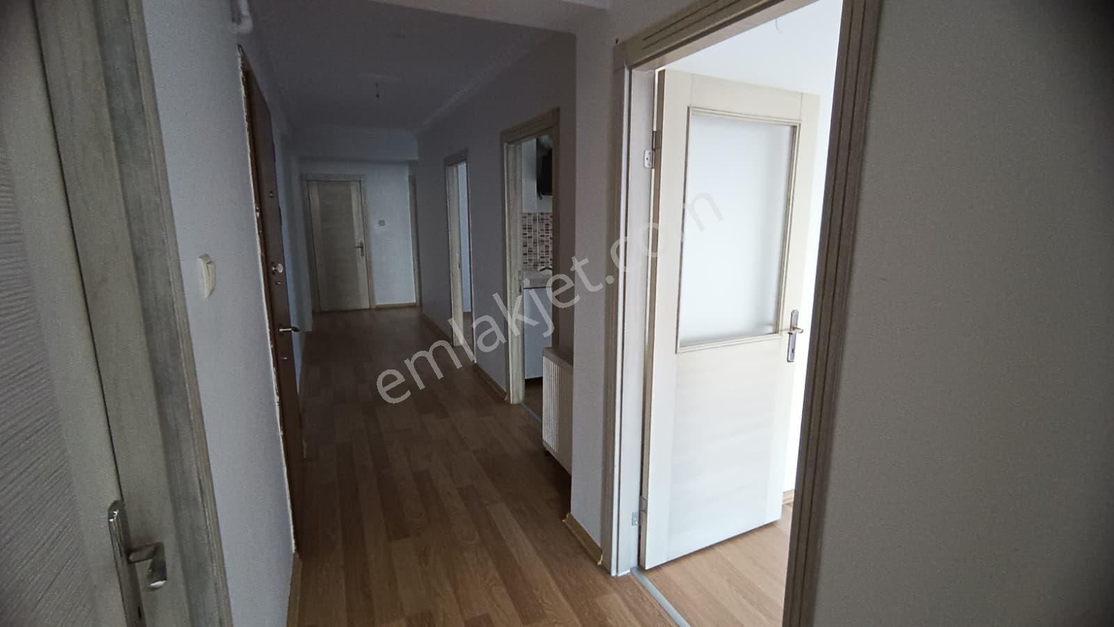 Yayla Sağlık Ocağı Yakını Asansörlü Ara Kat Kiralık 3+1 Daire - Görsel 28