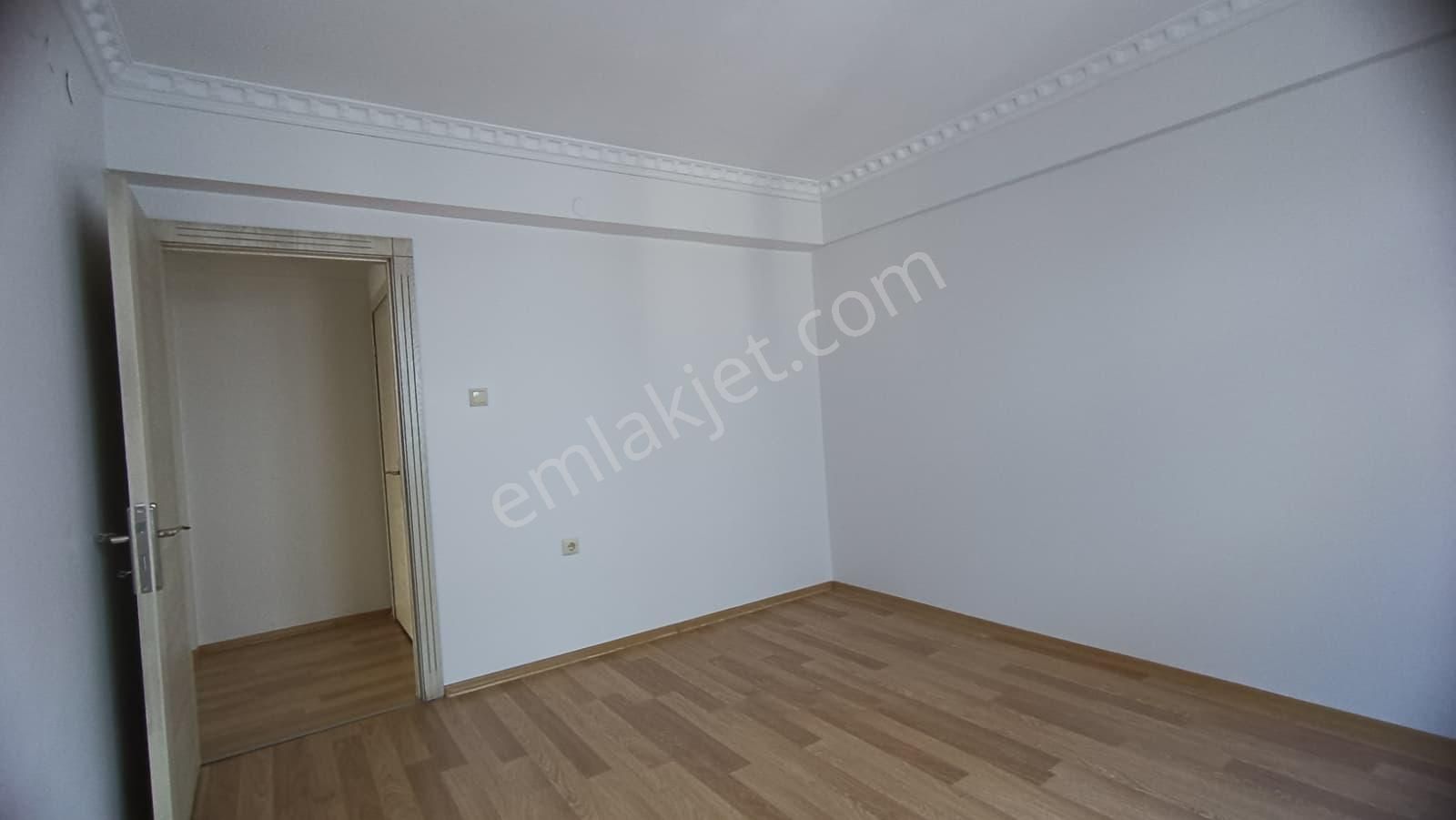 Yayla Sağlık Ocağı Yakını Asansörlü Ara Kat Kiralık 3+1 Daire - Görsel 10