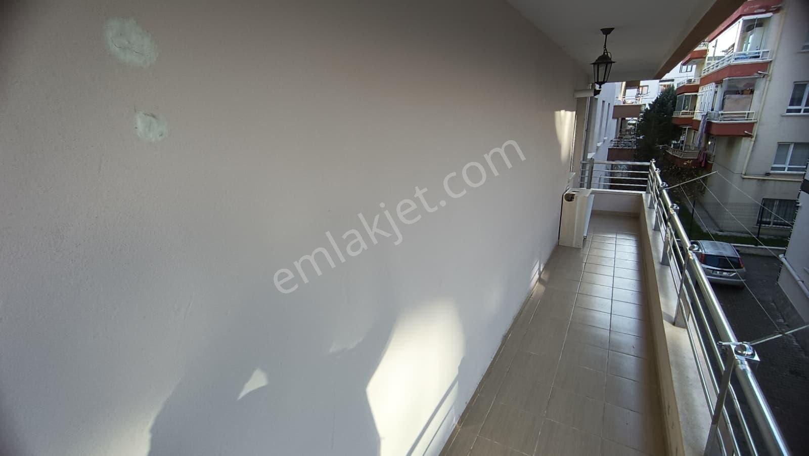 Yayla Sağlık Ocağı Yakını Asansörlü Ara Kat Kiralık 3+1 Daire - Görsel 18