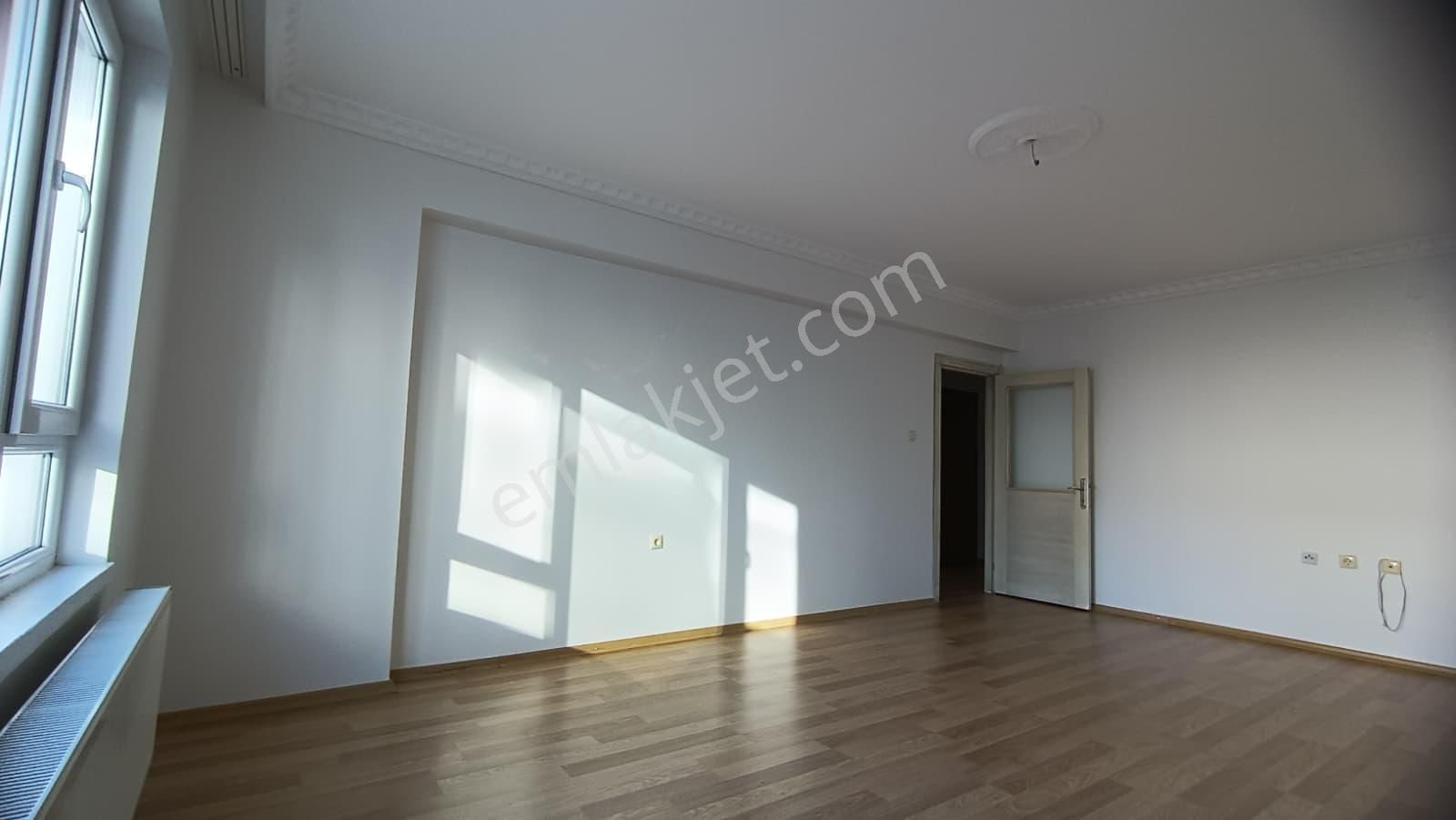 Yayla Sağlık Ocağı Yakını Asansörlü Ara Kat Kiralık 3+1 Daire - Görsel 32
