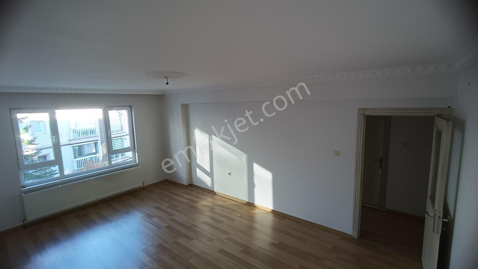 Yayla Sağlık Ocağı Yakını Asansörlü Ara Kat Kiralık 3+1 Daire - Görsel 34