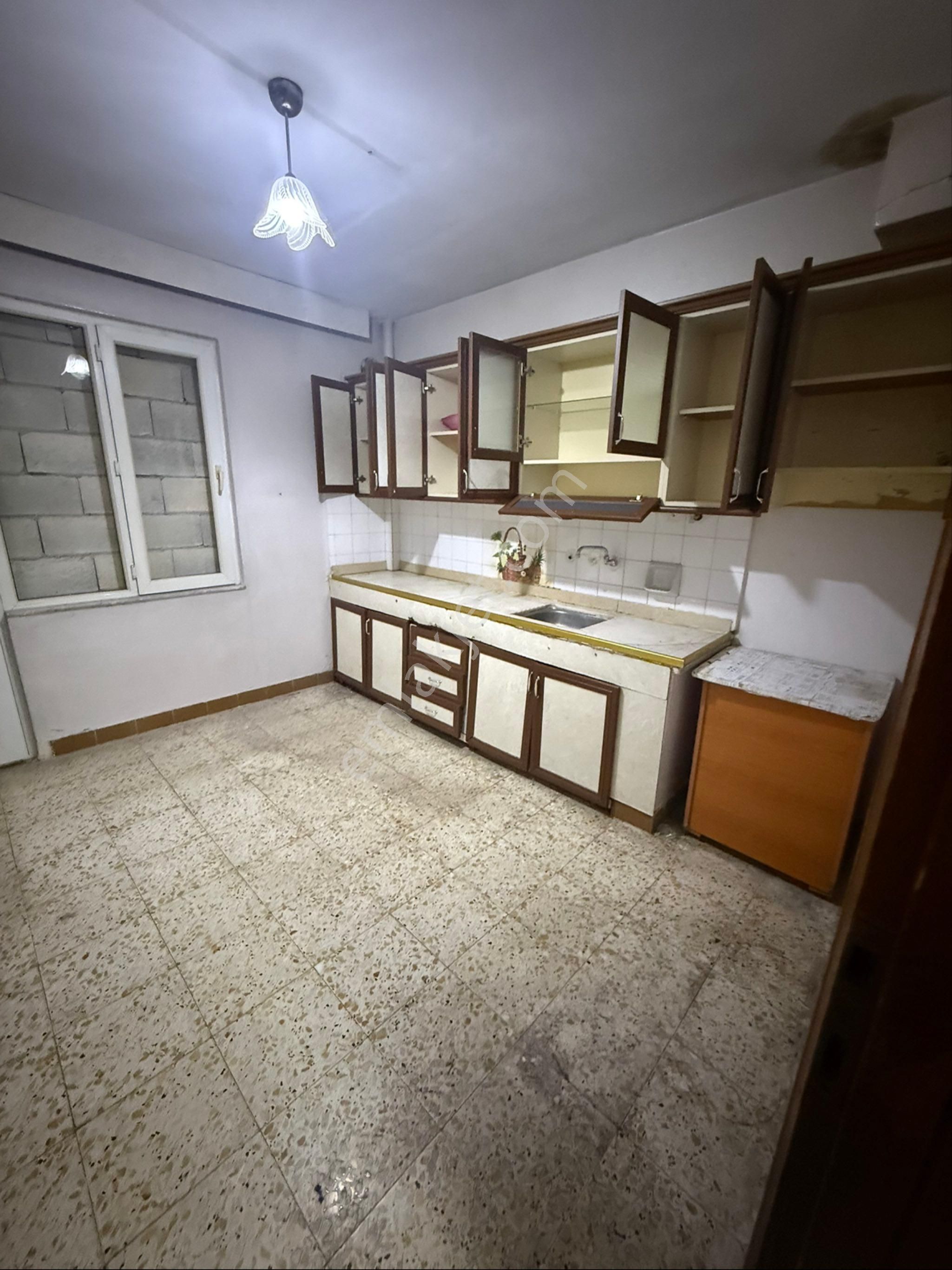 Mimarsinanda Ana Cadde Üzerinde Satılık Daire - Görsel 3