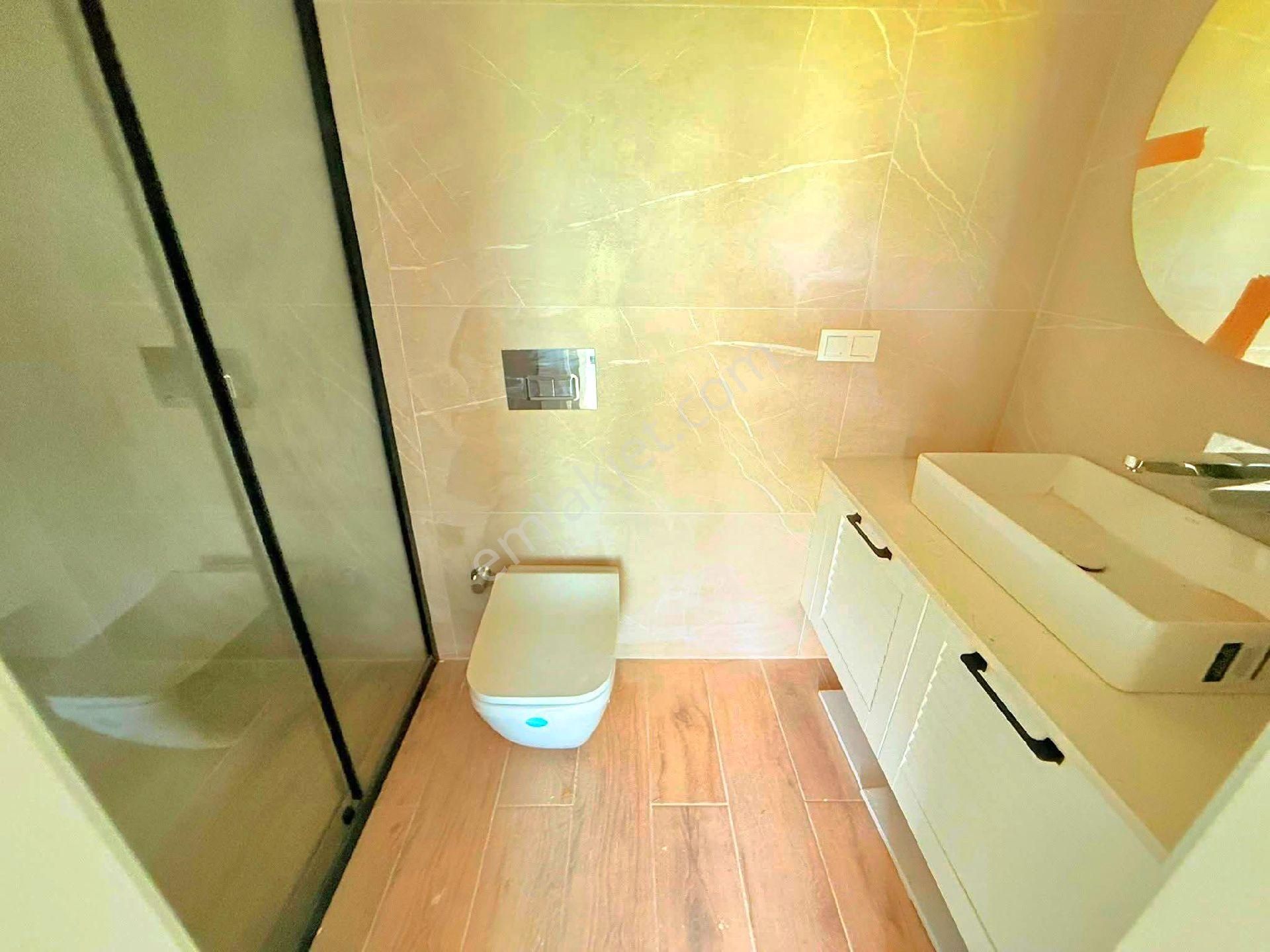 Kuşadasında Plaja Ve Avm'lere Yakın Özel Havuzlu Tek Müstakil 5+1 Sıfır Villa - Görsel 18