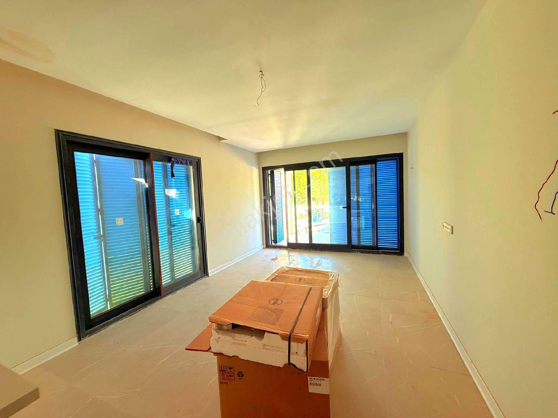 Kuşadasında Plaja Ve Avm'lere Yakın Özel Havuzlu Tek Müstakil 5+1 Sıfır Villa - Görsel 22