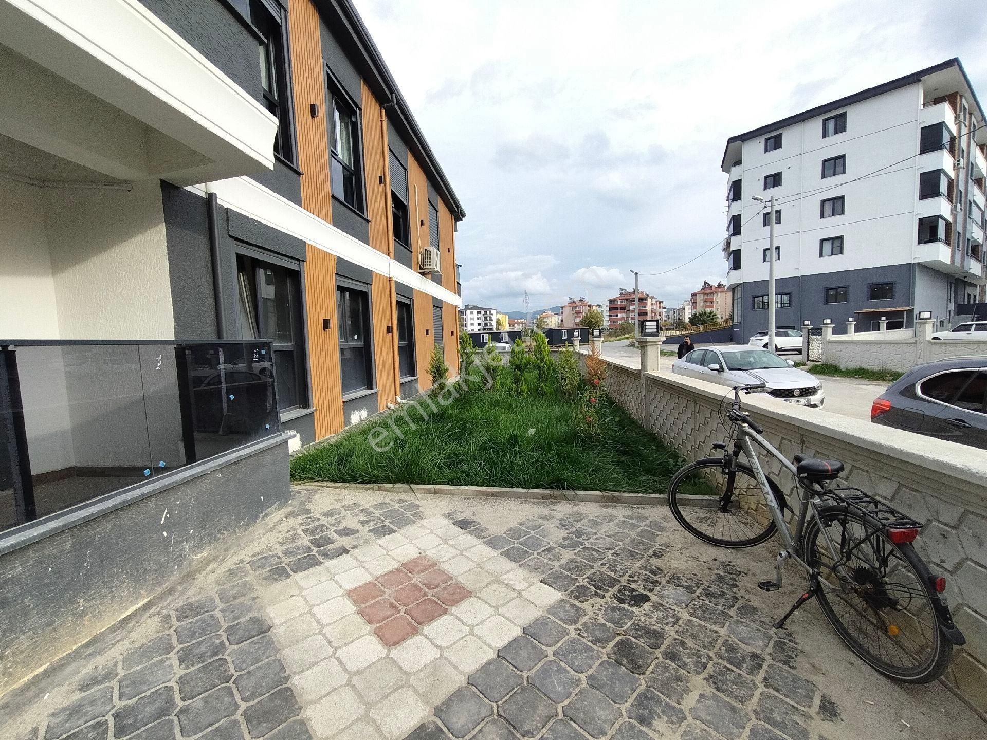 Balıkesir Burhaniye Hürriyet Mahallesi Nde 2+1 Açık Mutfak Dairemiz Satılıktır - Görsel 2