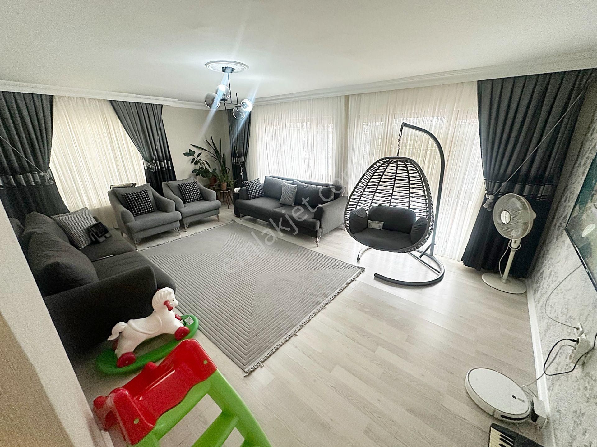 Cihan'dan Kaçırılmıycak Fırsat 2.katta Ful Yapılı Merkezde Daire - Görsel 7