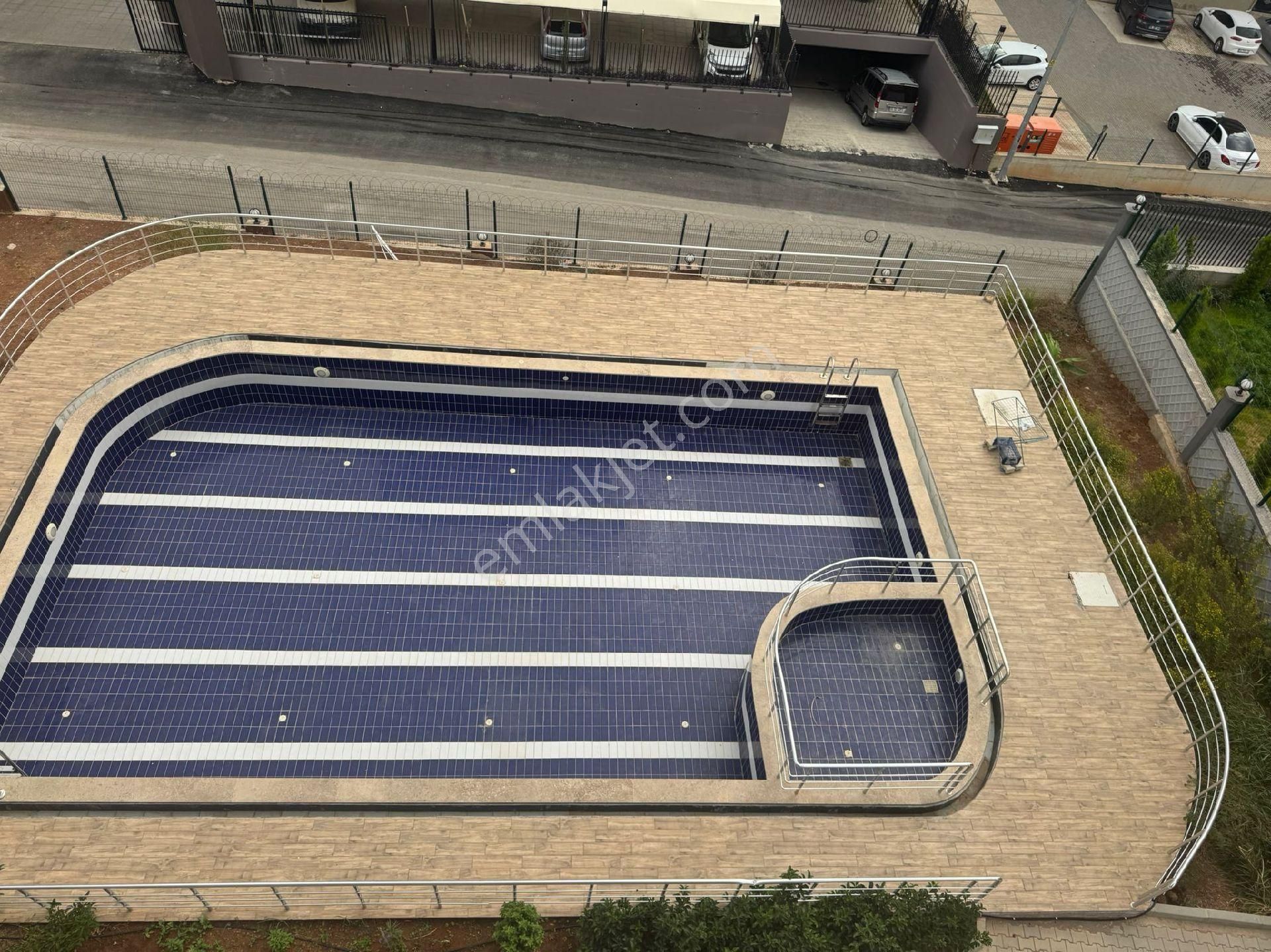 Üstünkent Emlak'tan 50.yıl Mah 3+1 Satılık Daire - Görsel 14