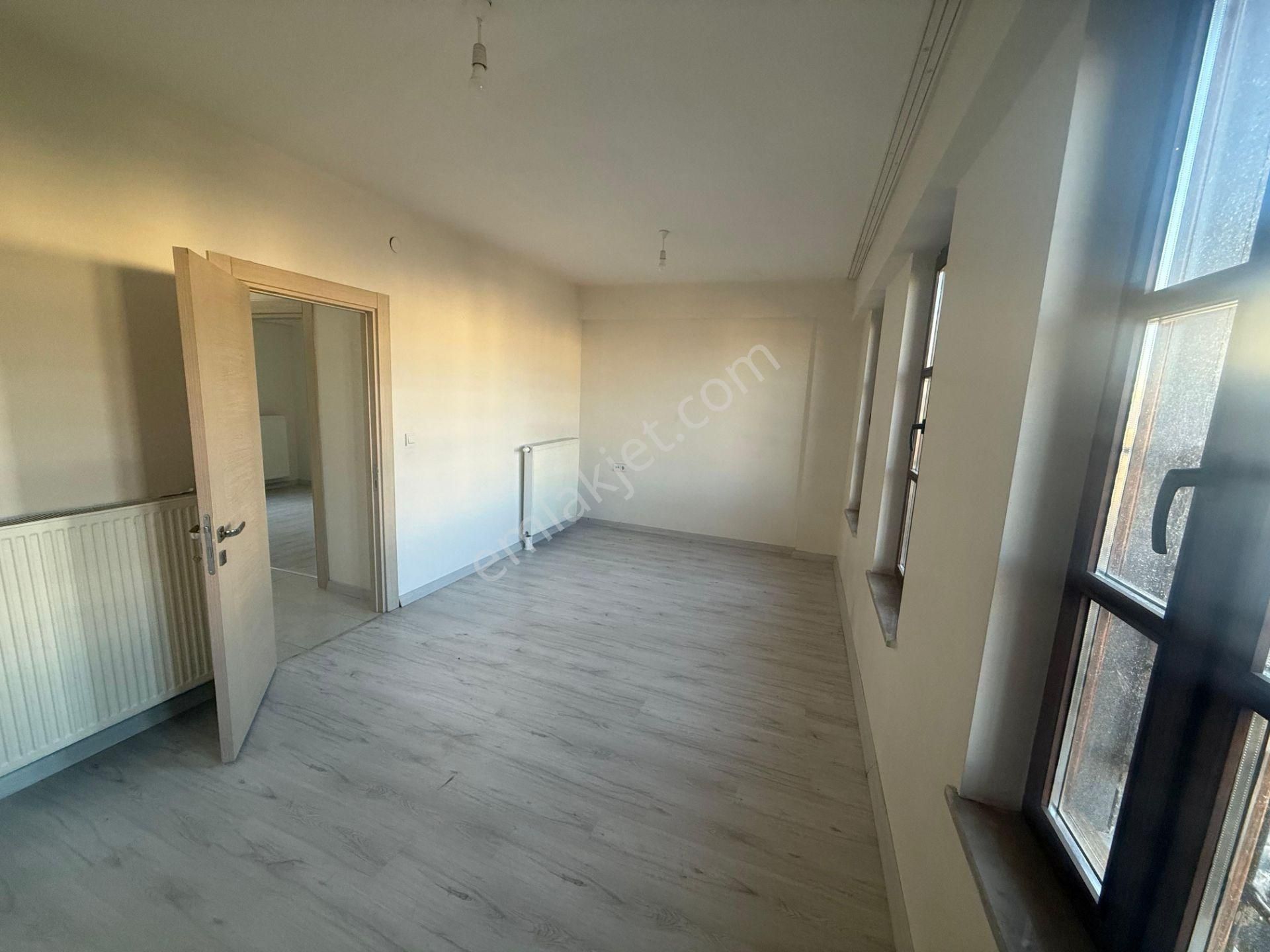 Diyarbakırın Turistik Bölgesinde Köşk Havasında 3+1 2 Katlı Villamız Sizlerle - Görsel 8