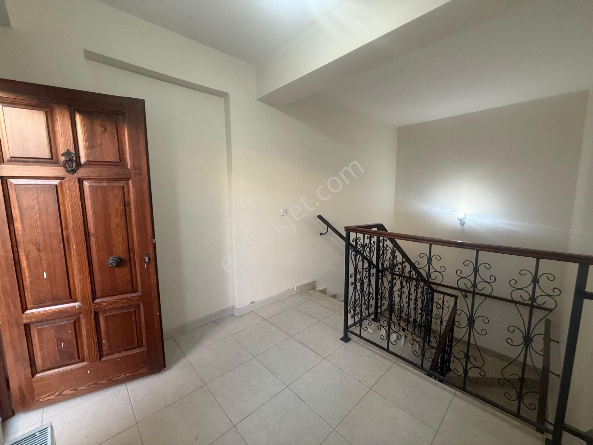 Diyarbakırın Turistik Bölgesinde Köşk Havasında 3+1 2 Katlı Villamız Sizlerle - Görsel 13