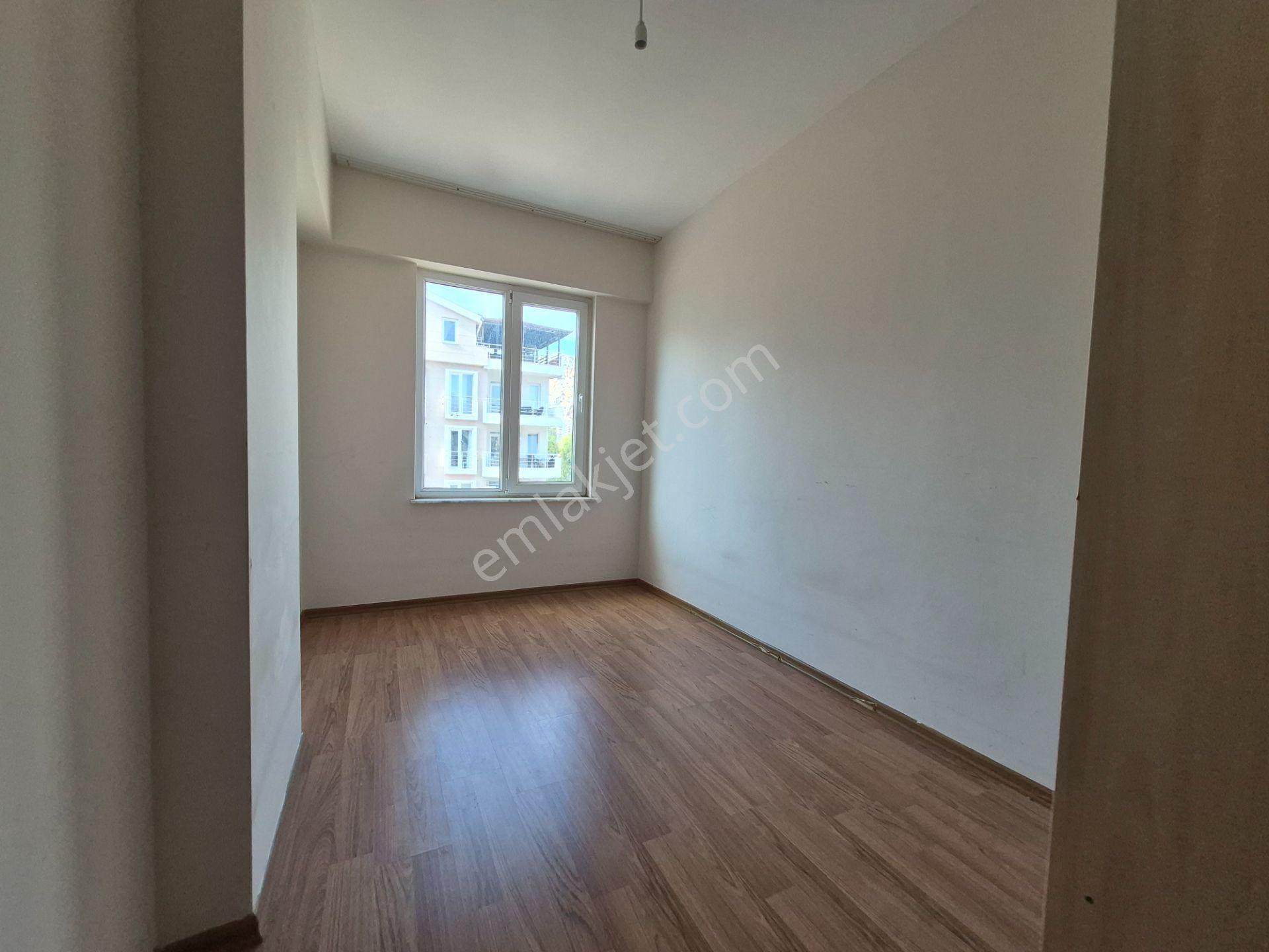 Liman Mahallesinde Site İçi 3+1 Havuzlu Satılık Fırsat Daire! - Görsel 6