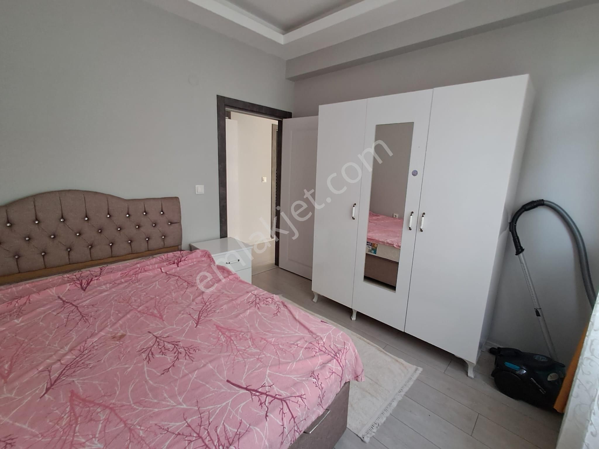 Samsun Atakum Körfez Tramvay 20 Mt Eşyalı 1+1 Acil Satılık Daire - Görsel 9