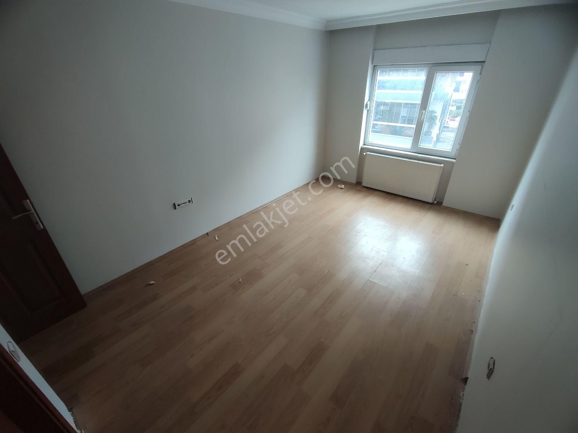 Kardeşten Edremit Merkezde Jeotermalli Ara Kat Geniş 3+1 Daire - Görsel 22