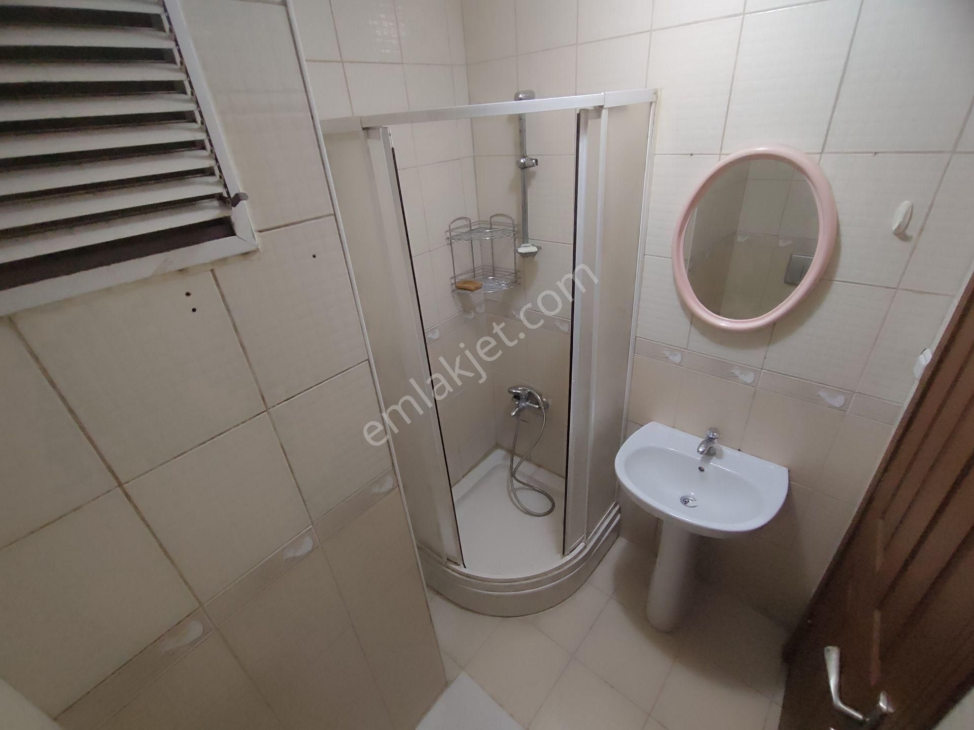 Kardeşten Edremit Merkezde Jeotermalli Ara Kat Geniş 3+1 Daire - Görsel 25