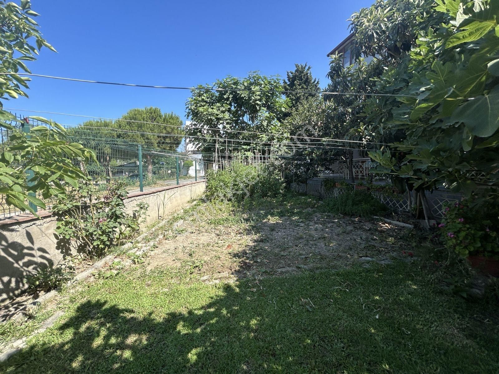 Şehir Merkezi ,sahile 340 Mt Mesafede ,360 M2 Geniş Bahçeli Mülk - Görsel 24