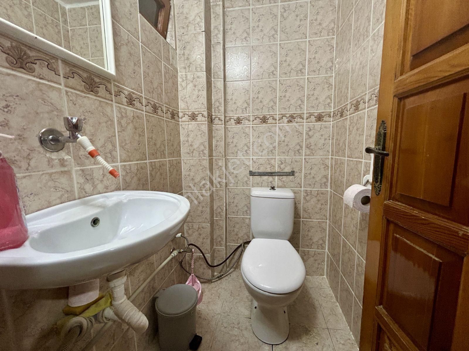 Şehir Merkezi ,sahile 340 Mt Mesafede ,360 M2 Geniş Bahçeli Mülk - Görsel 33