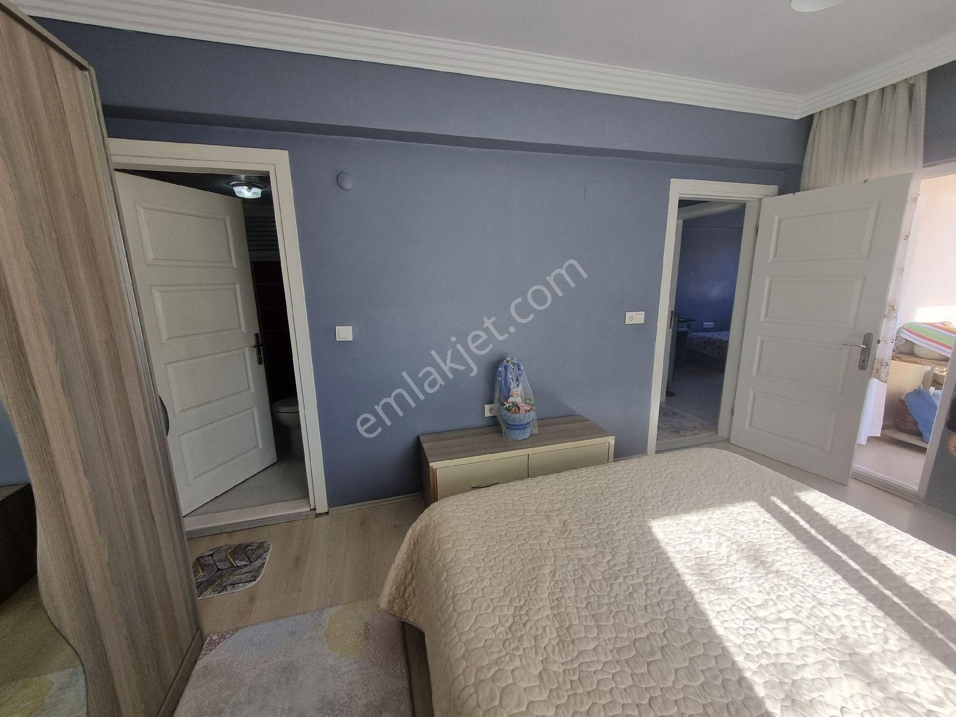 Cumhuriyet Mahallesinde Fenlisesine Yakın Ara Kat Site İçinde Daire Satılık - Görsel 8