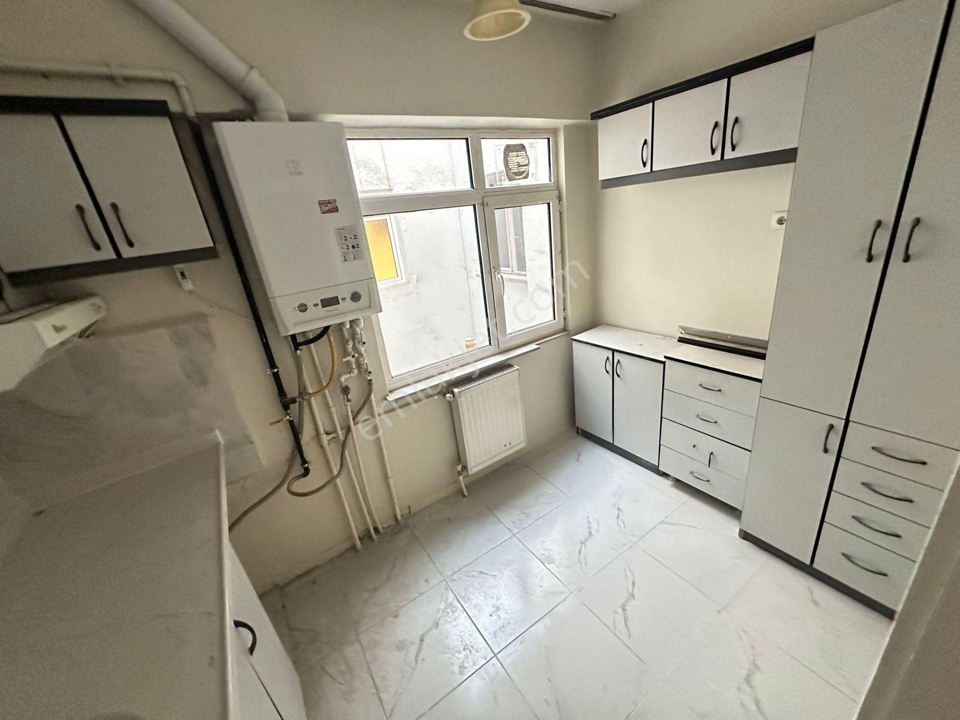 Gata Hastanesine Yürüme Mesafesi 3+1 Katta Temiz Daire - Görsel 12