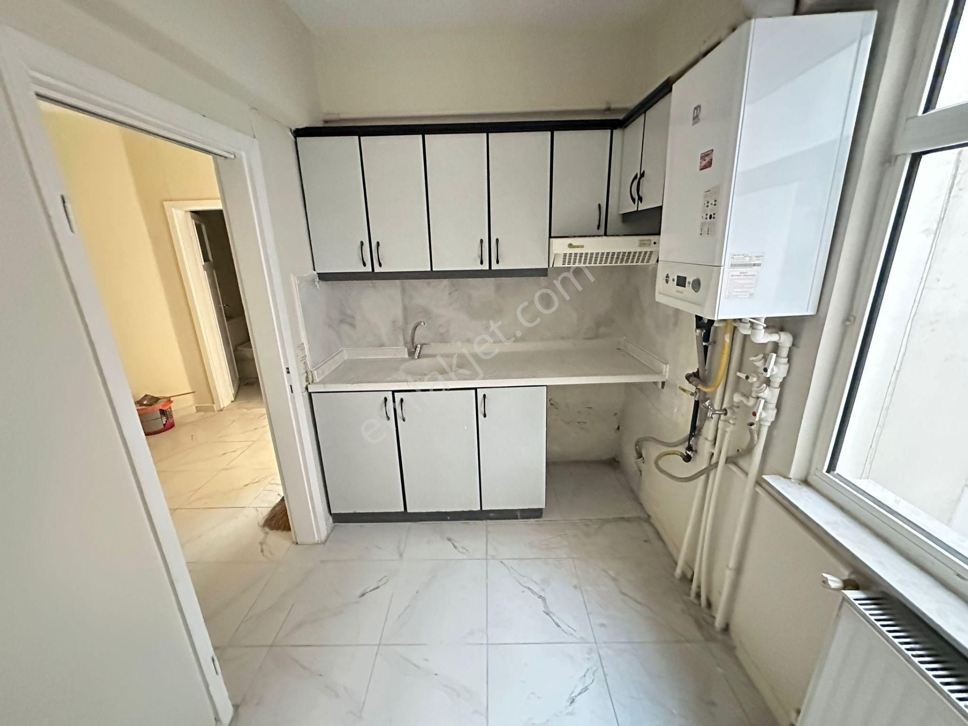 Gata Hastanesine Yürüme Mesafesi 3+1 Katta Temiz Daire - Görsel 10