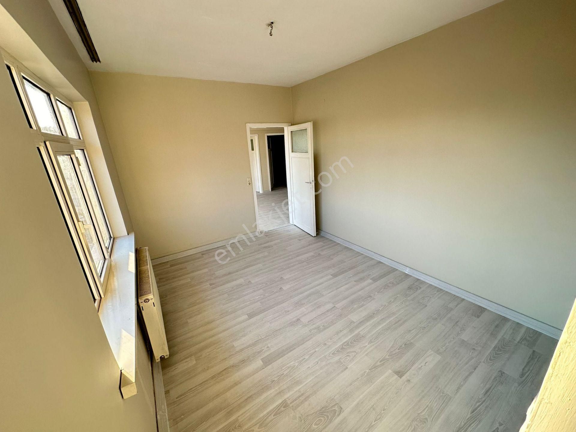 Gata Hastanesine Yürüme Mesafesi 3+1 Katta Temiz Daire - Görsel 27