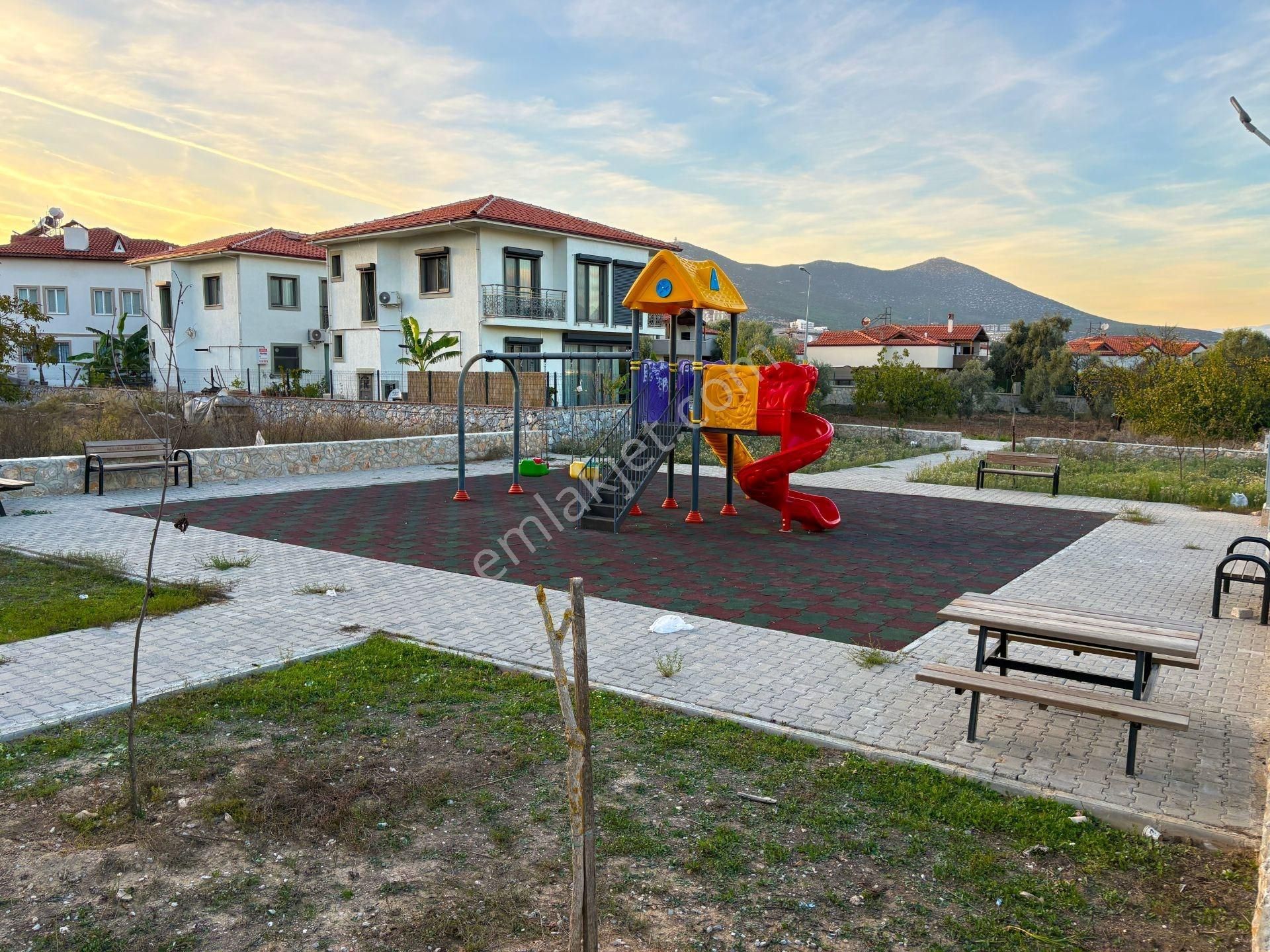 Milas Beçin'de 400 M² Konut İmarlı Satılık Villa Arsası - Görsel 12