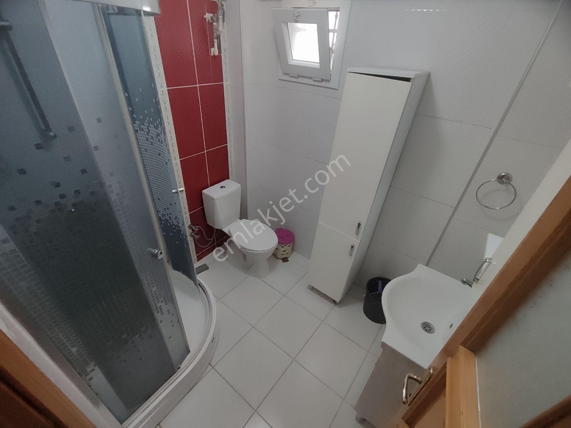 Kardeşten Akçay Yenimahallede Müstakil Havasında Geniş 3+1 Daire - Görsel 24