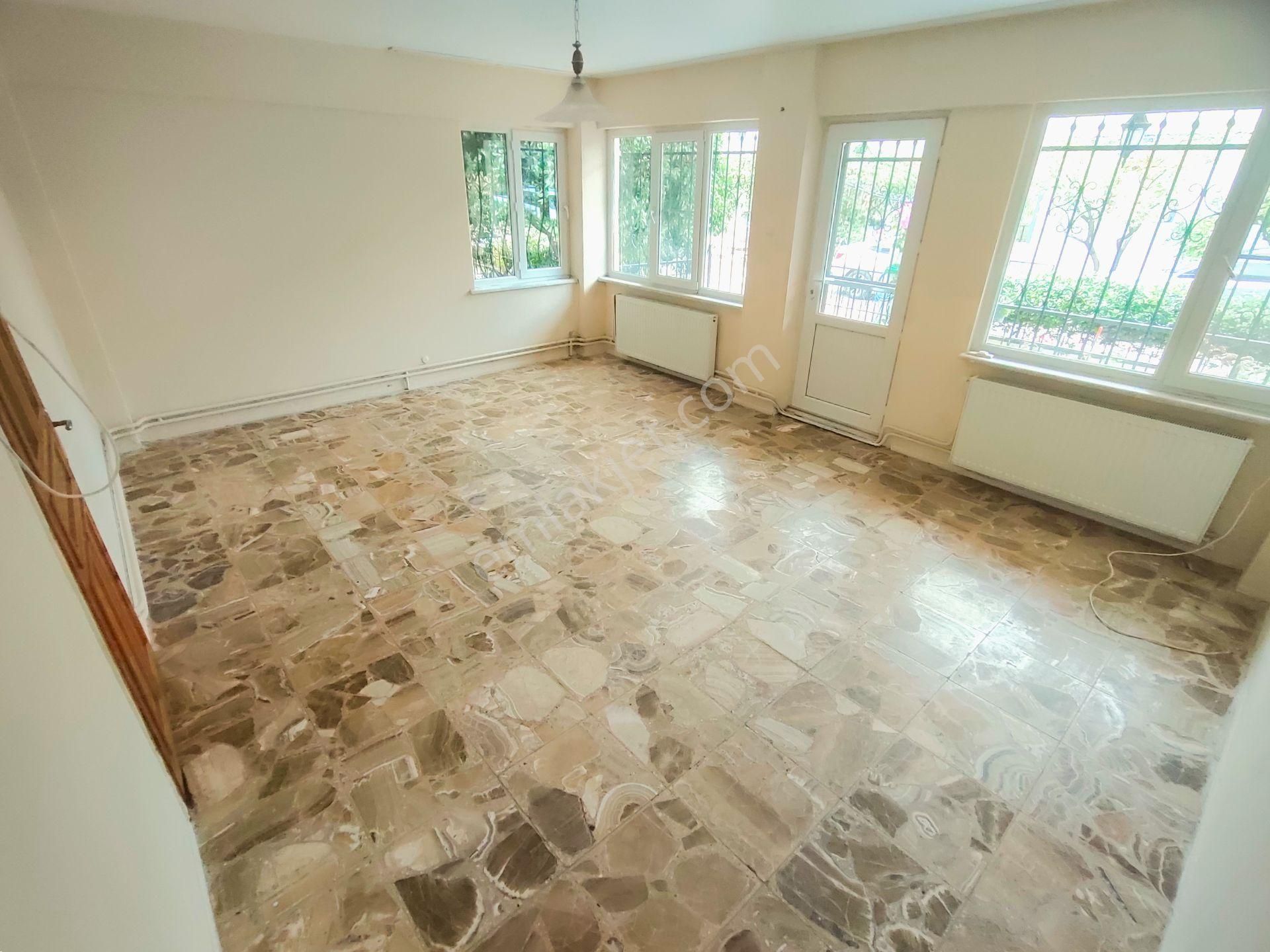 Kardeşten Akçay Yenimahallede Müstakil Havasında Geniş 3+1 Daire - Görsel 11