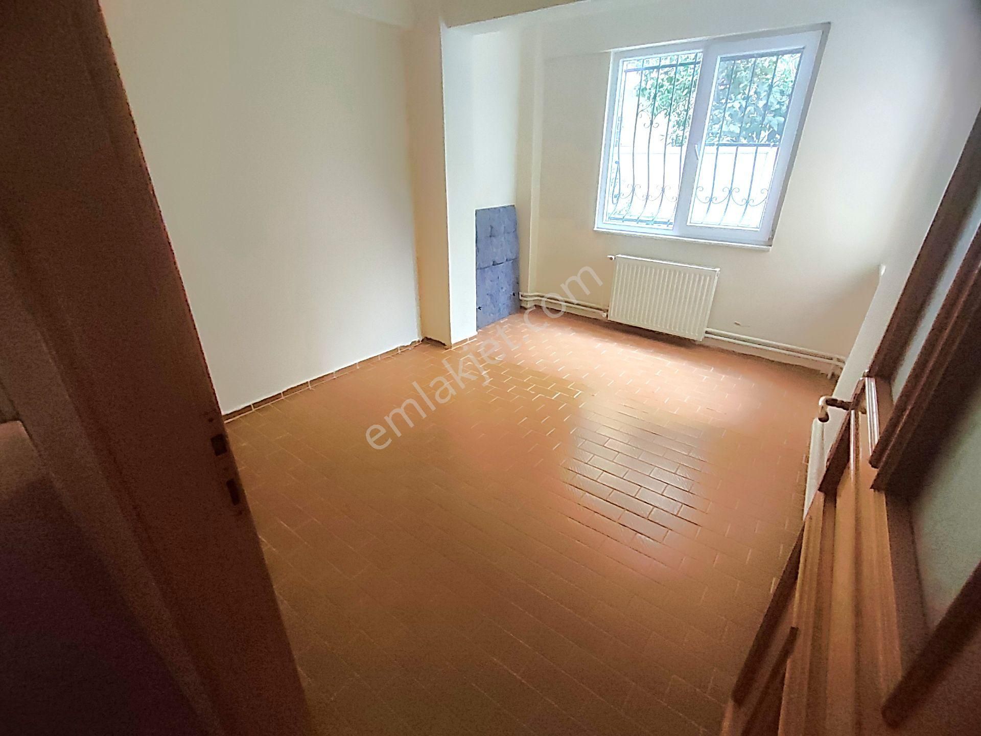 Kardeşten Akçay Yenimahallede Müstakil Havasında Geniş 3+1 Daire - Görsel 14