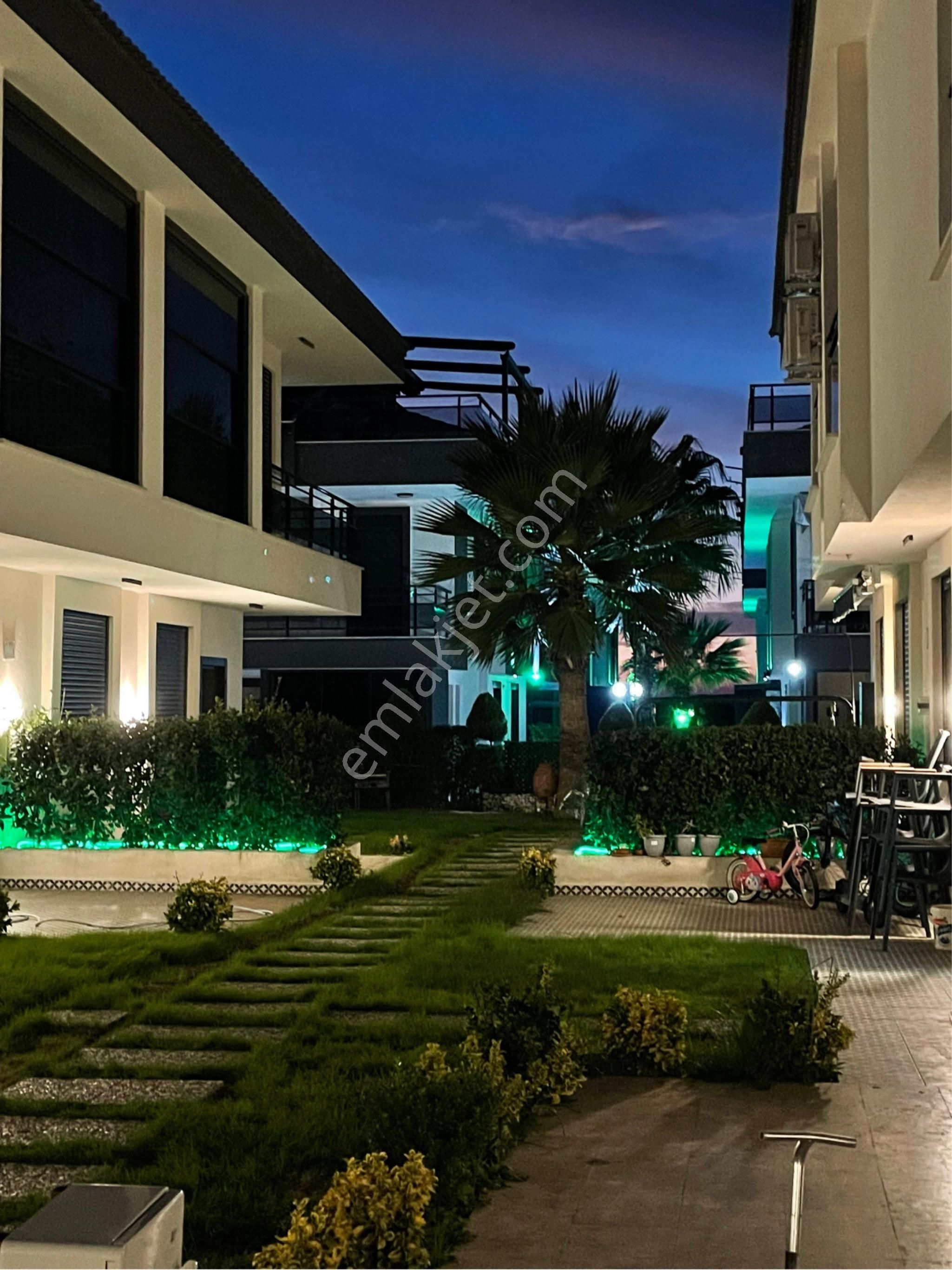 ❗️3+1 Site İçerisinde Villa Havuzlu Müstakil Bahçeli❗️ - Görsel 28