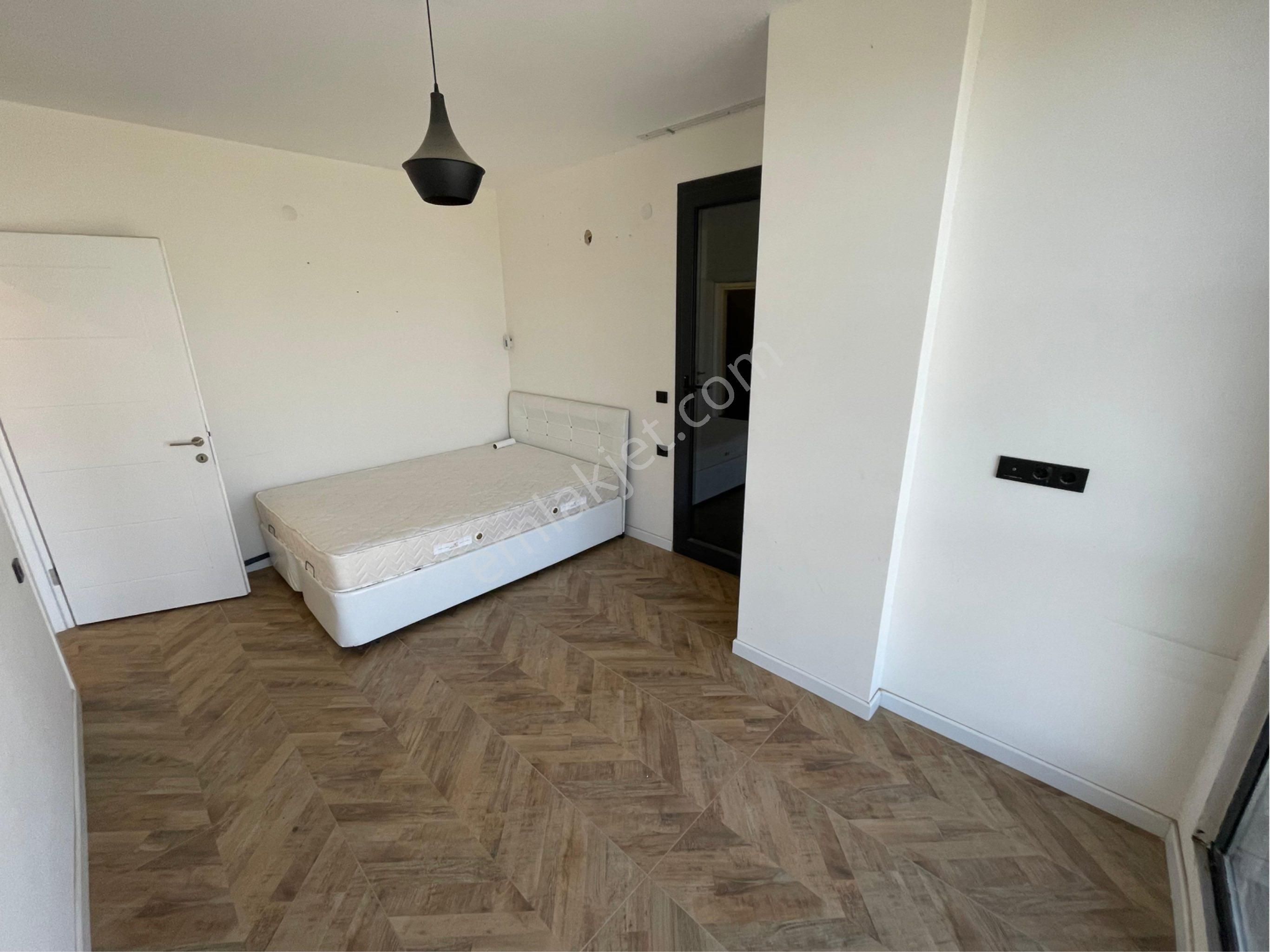 ❗️3+1 Site İçerisinde Villa Havuzlu Müstakil Bahçeli❗️ - Görsel 14