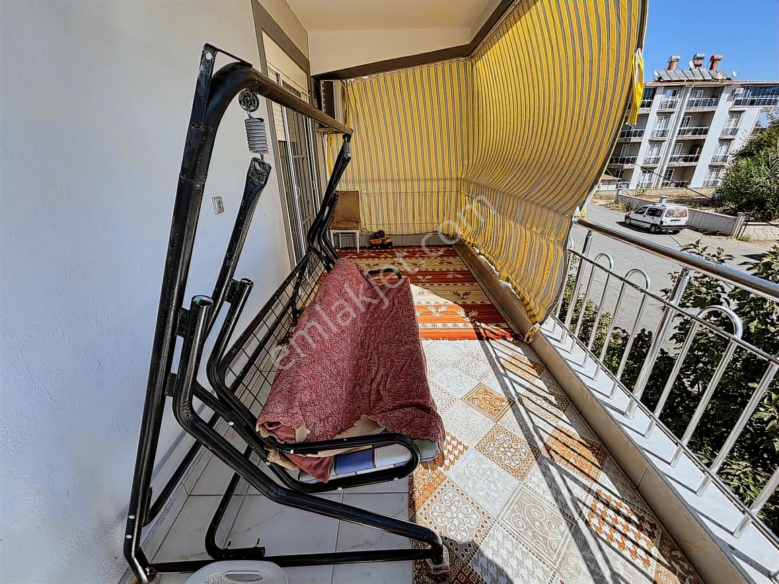 Kadriye'de Merkezi Konumda Doğal Ğazlı Bahçeli Ara Kat 3+1 Daire - Görsel 15