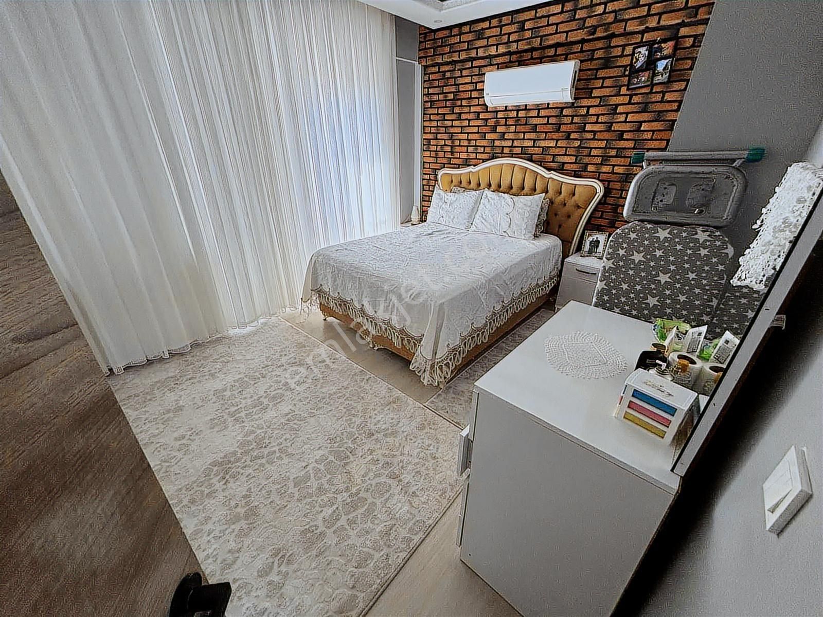 Kadriye'de Merkezi Konumda Doğal Ğazlı Bahçeli Ara Kat 3+1 Daire - Görsel 8