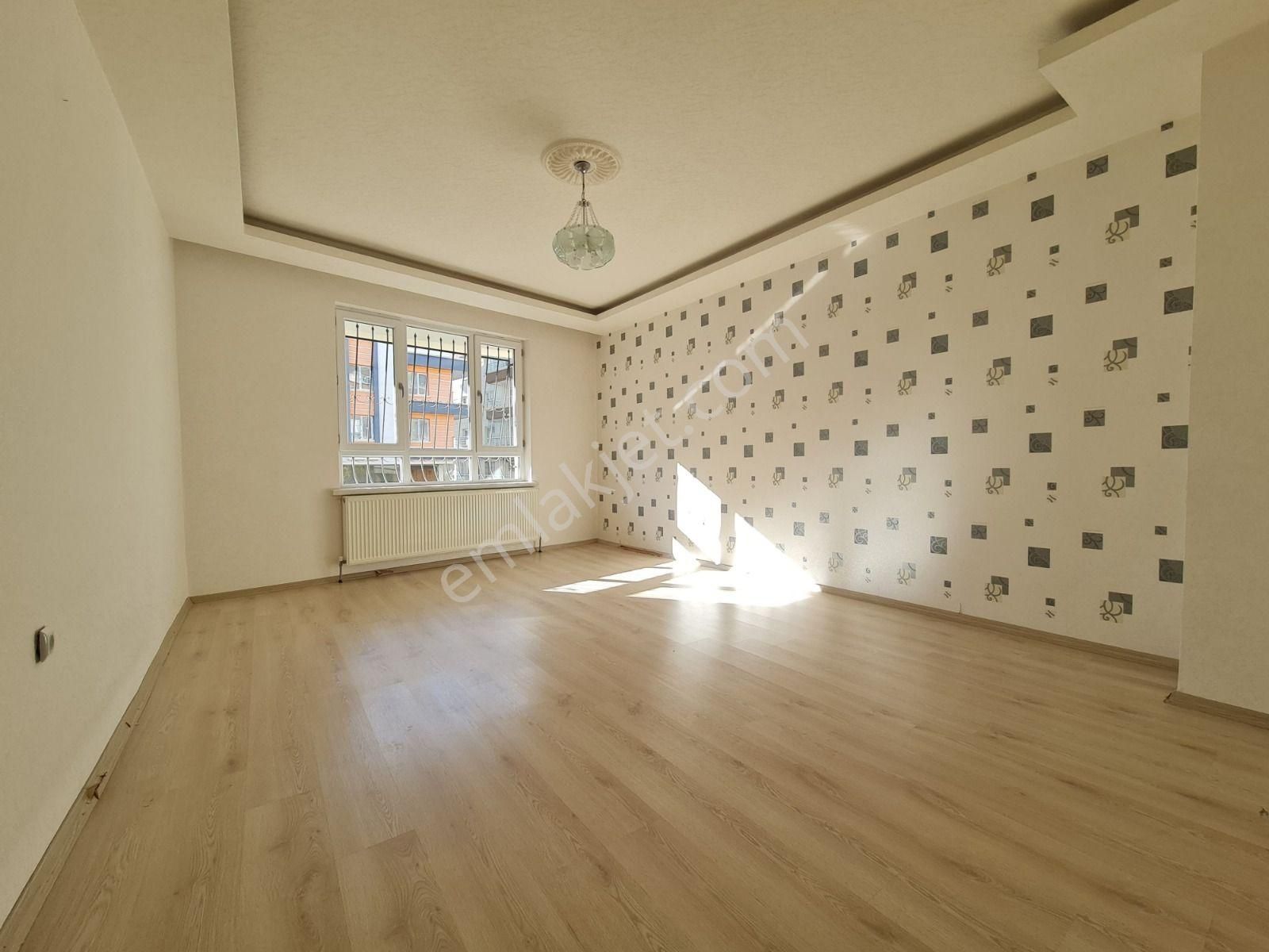 Sarıkamış Caddesi Üzerinde Ön Cephe Full Yapılı Kiralık Daire - Görsel 8