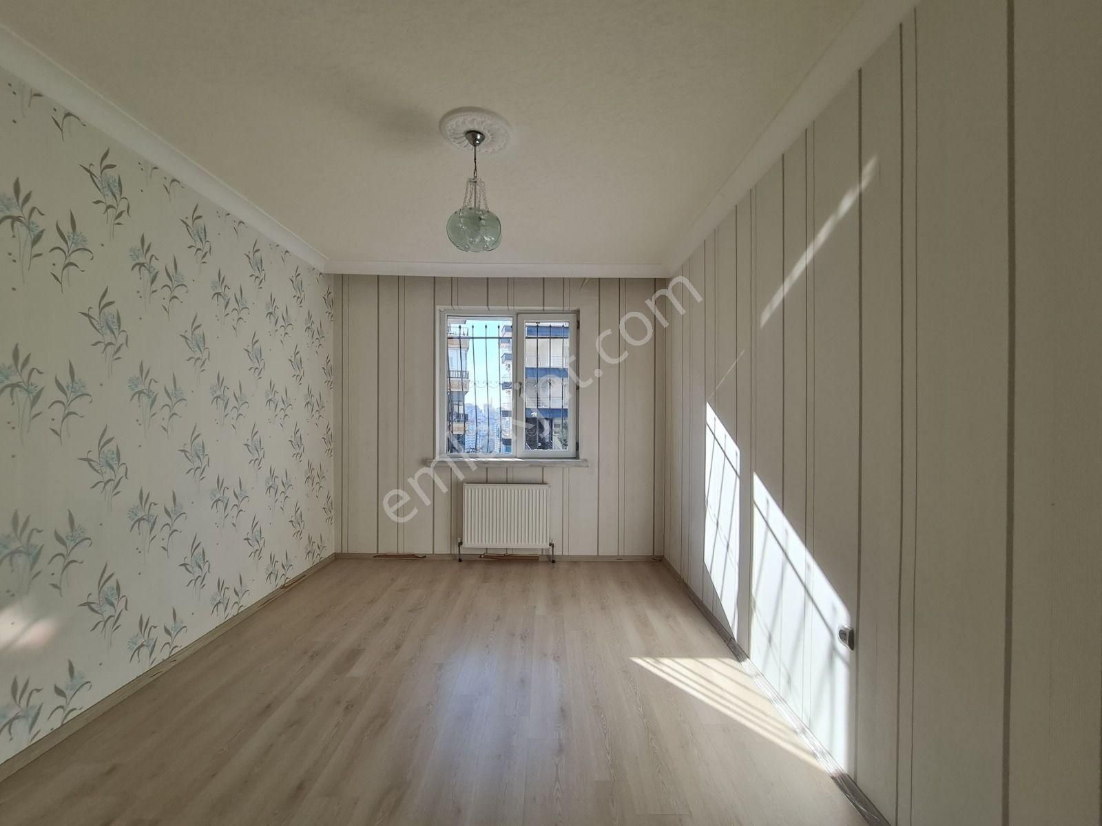 Sarıkamış Caddesi Üzerinde Ön Cephe Full Yapılı Kiralık Daire - Görsel 20