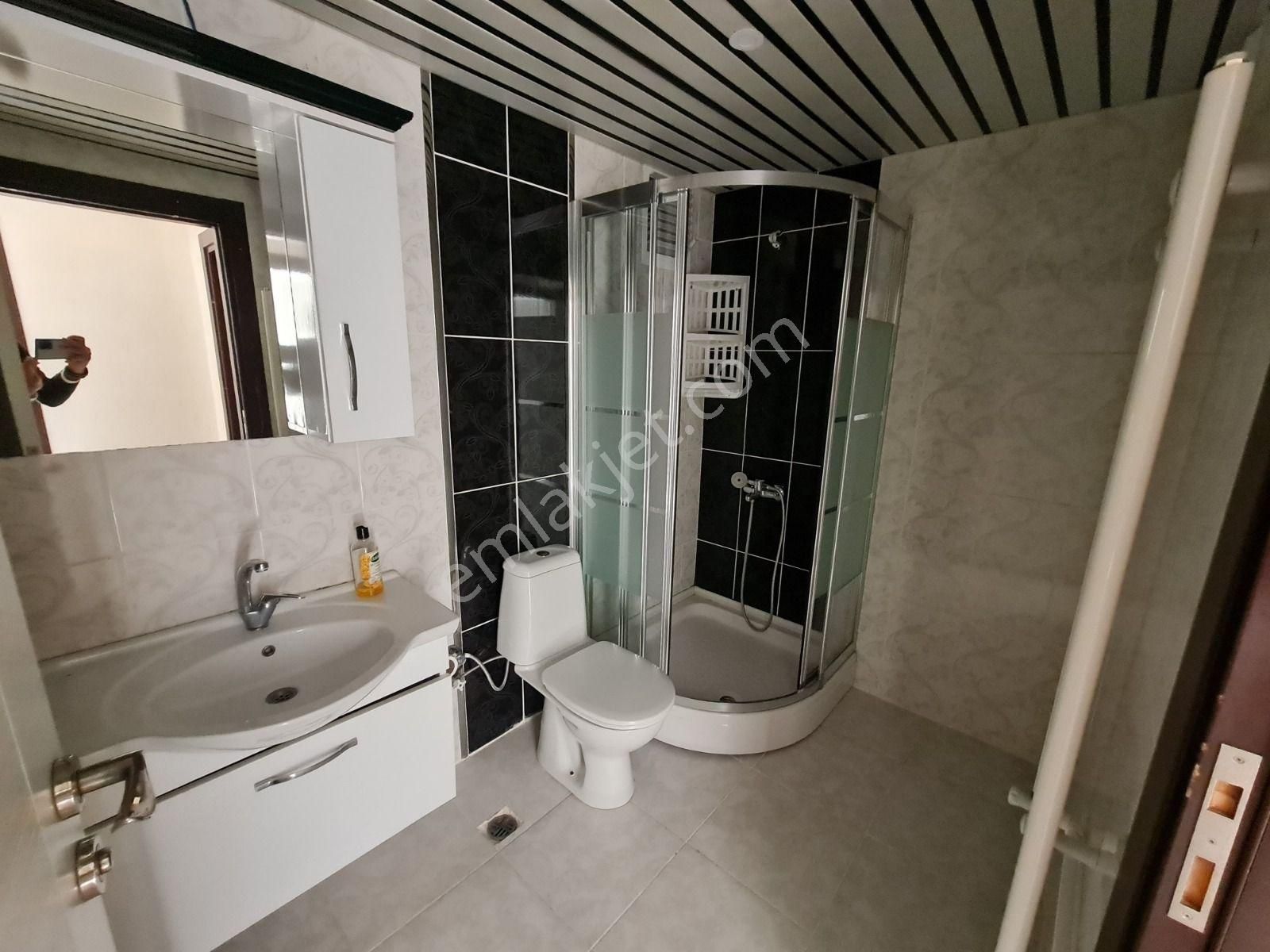 Sarıkamış Caddesi Üzerinde Ön Cephe Full Yapılı Kiralık Daire - Görsel 13