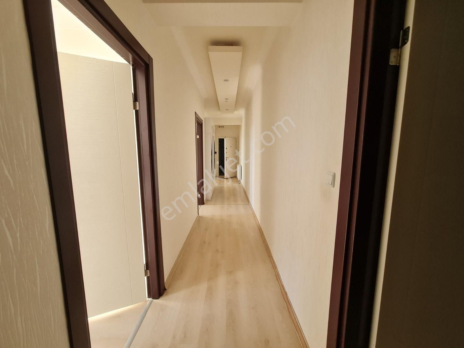 Sarıkamış Caddesi Üzerinde Ön Cephe Full Yapılı Kiralık Daire - Görsel 15