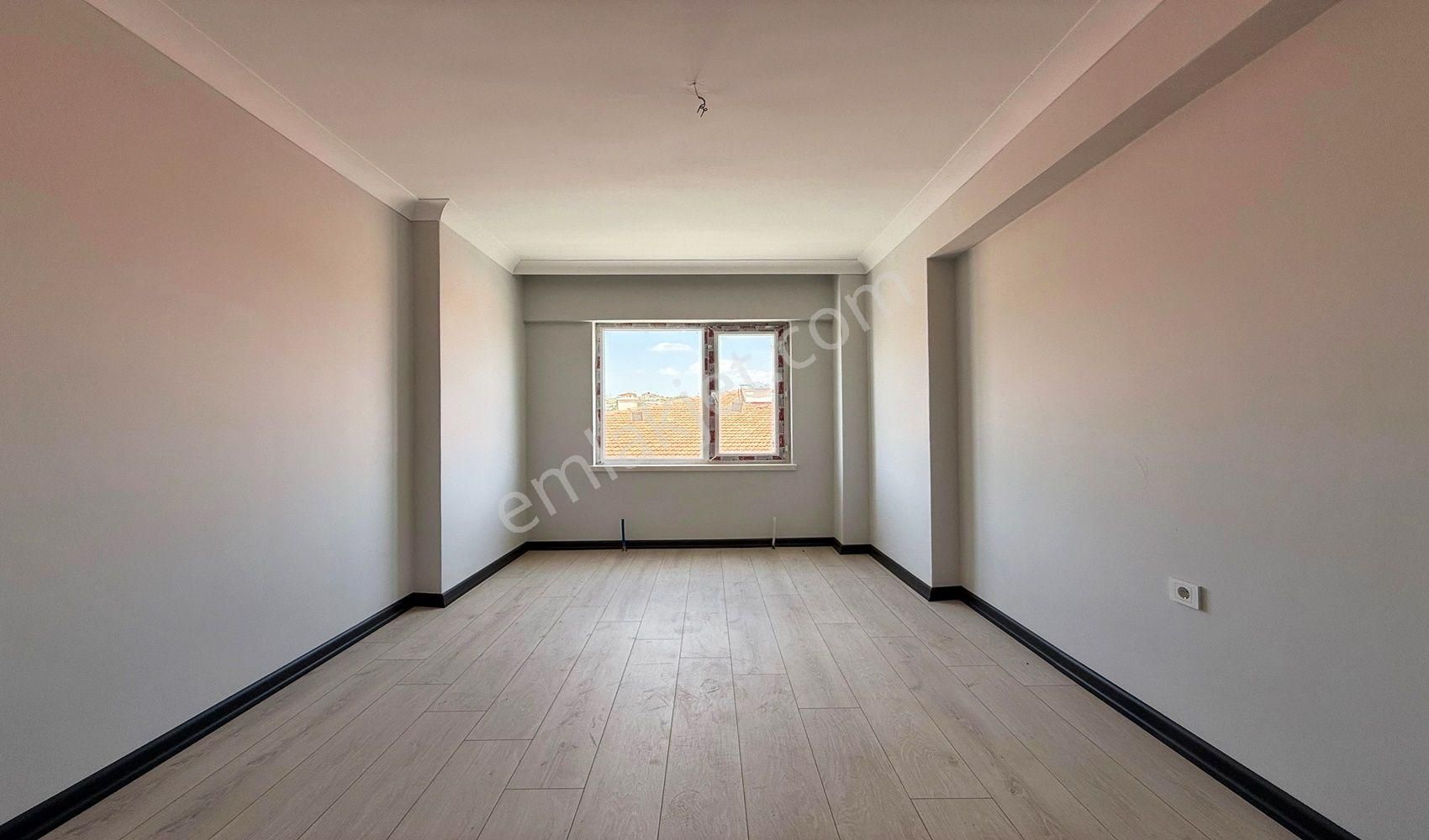 Vadi'den Karakayada Sıfır Ara Kat Ebeveyn Banyolu 3+1 Satılık - Görsel 9