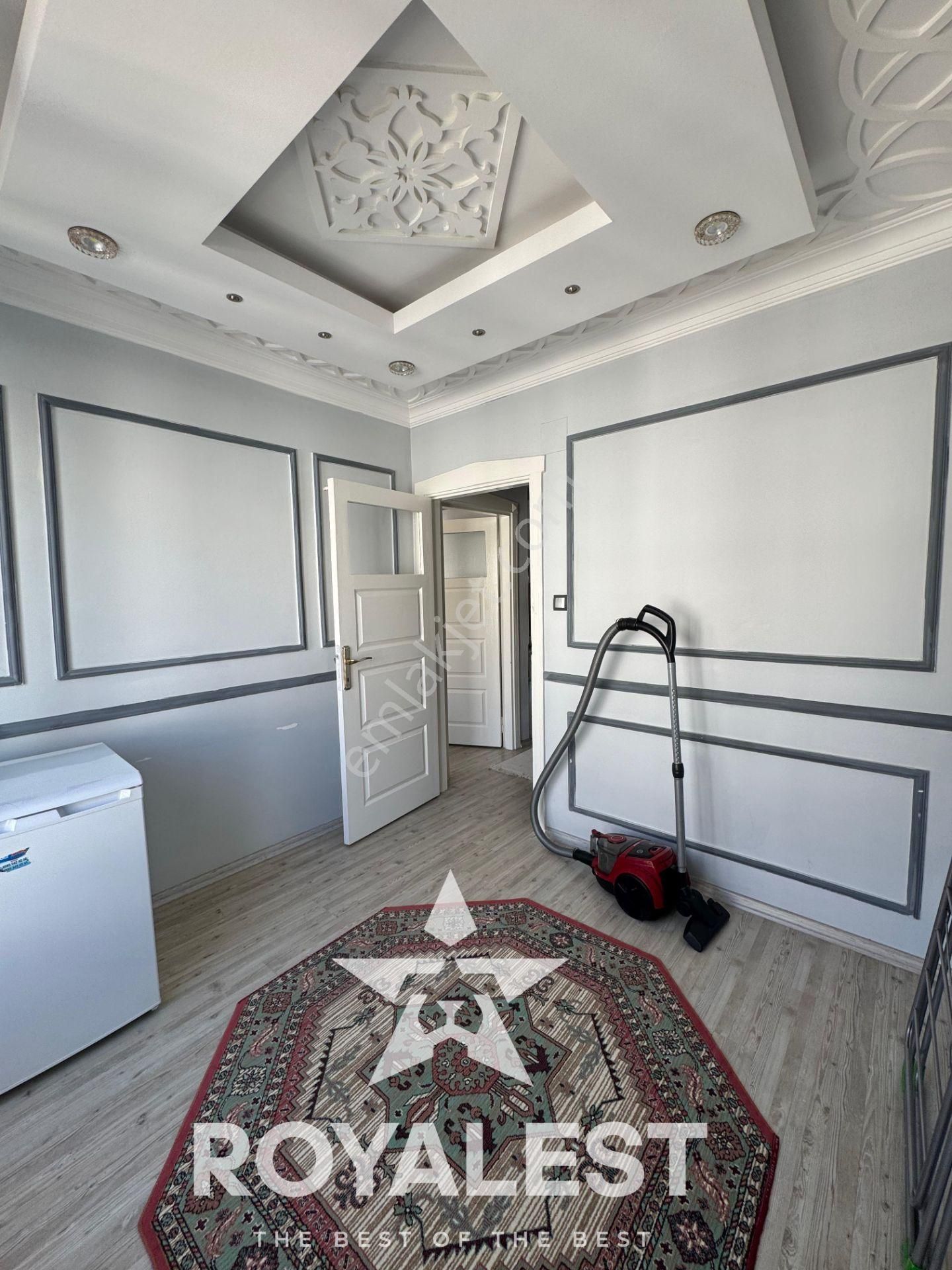 Royalest'ten Ara Kat Mesken Tapulu Lüks Tramvaya Yakın Eşyalı - Görsel 5