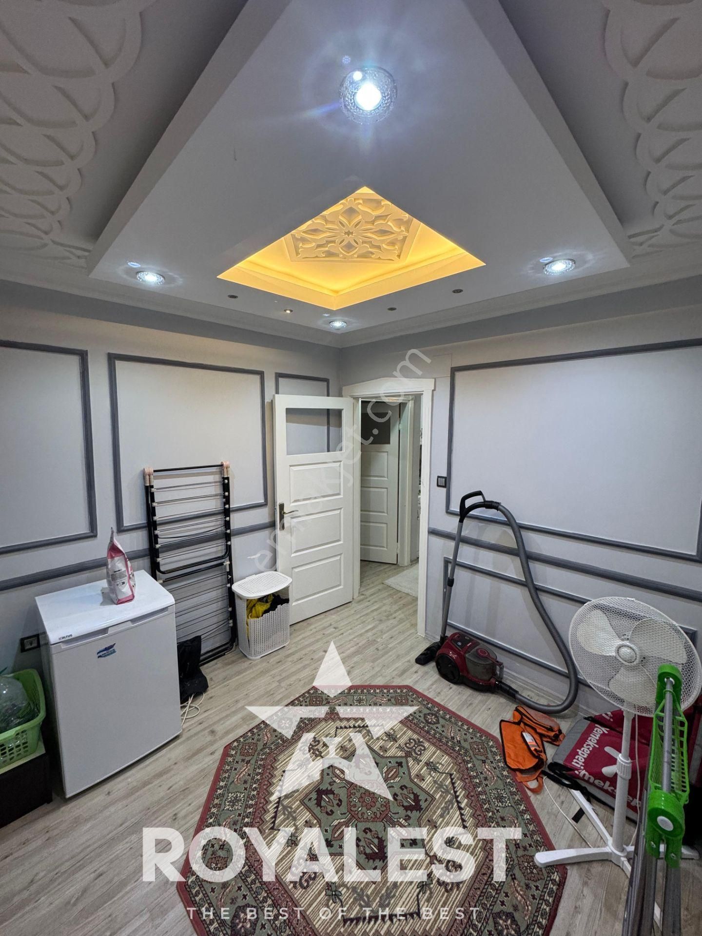 Royalest'ten Ara Kat Mesken Tapulu Lüks Tramvaya Yakın Eşyalı - Görsel 3