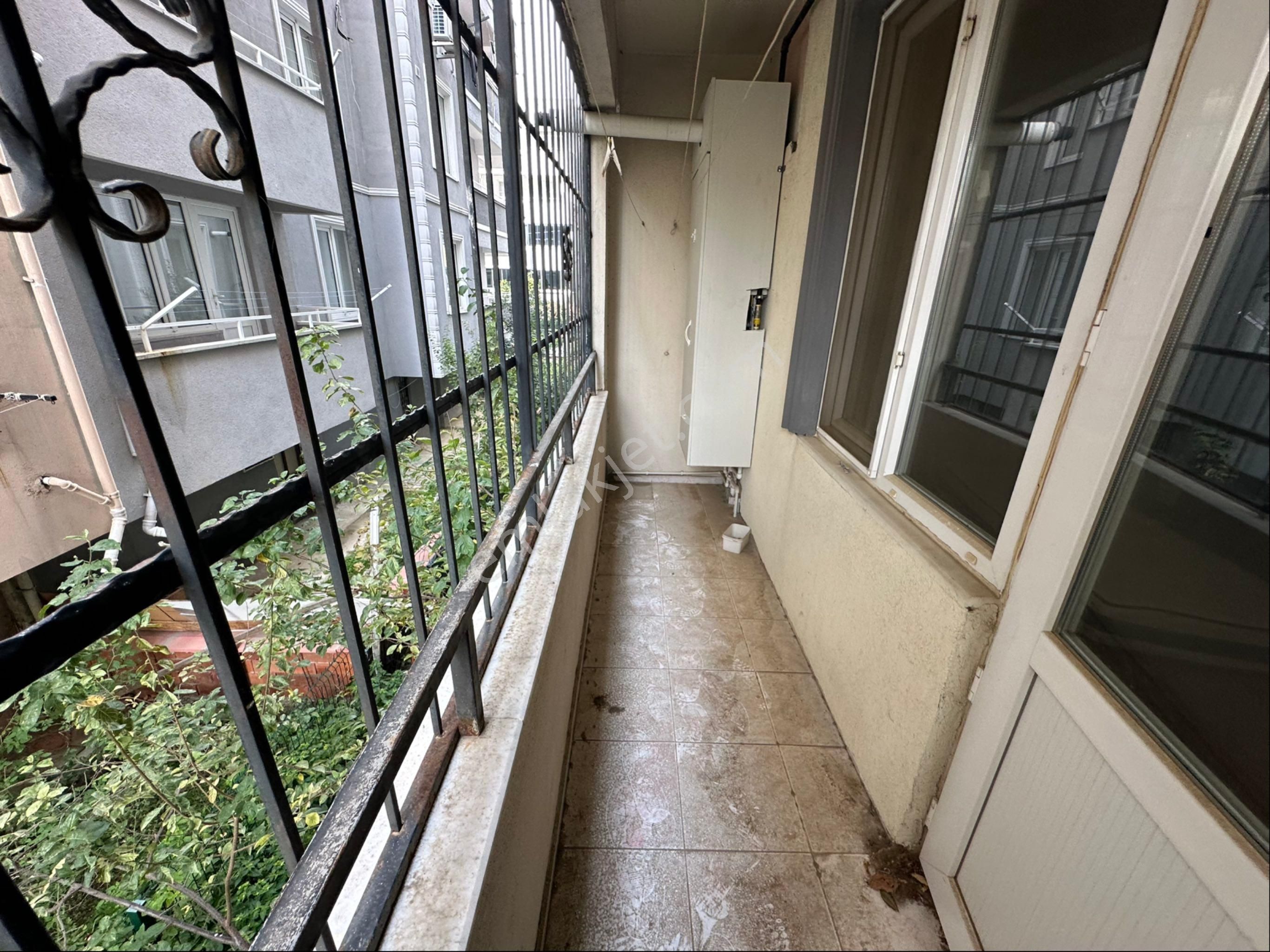 Tek Yetkili Egeyıldız'dan Akçay 3+1 Ön Cephe Doğalgazlı Giriş Kat 30m2 Depolu Satılık Daire - Görsel 24