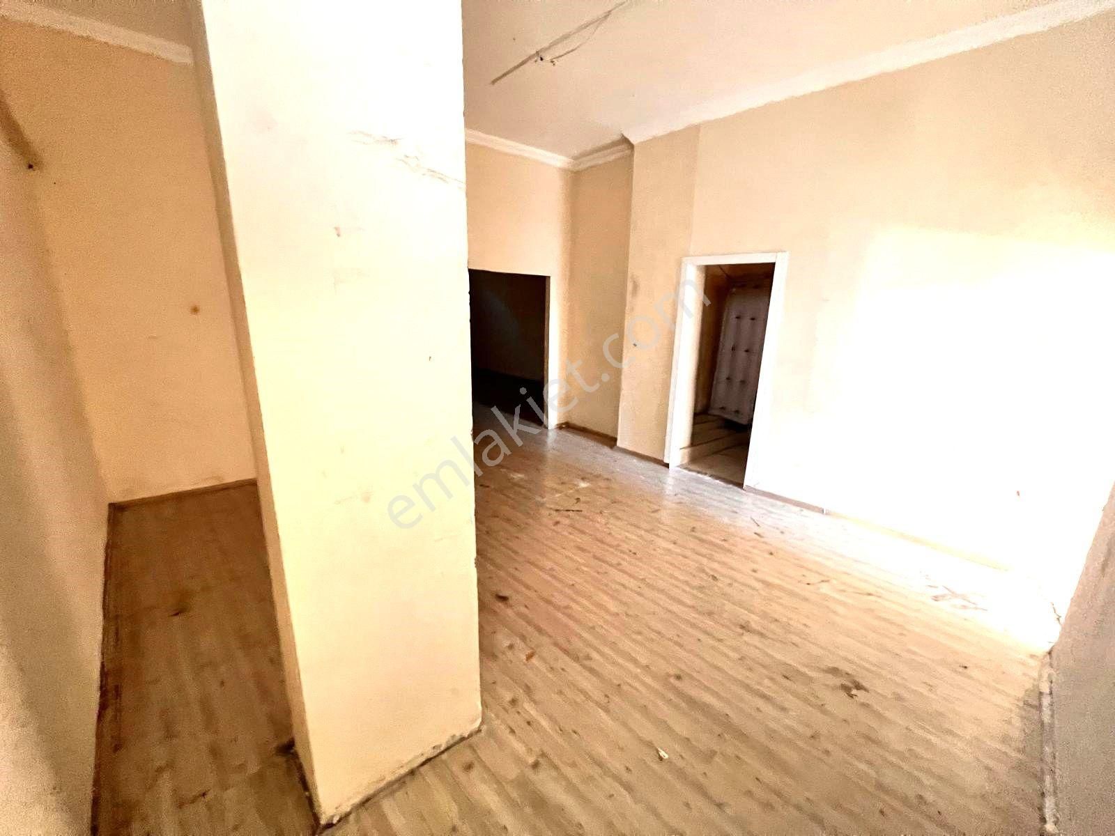 Seba'dan Tevfikbey Mh Merkez Caddeye 3. Bina'da Kiralık Dükkan 120m2 - Görsel 20