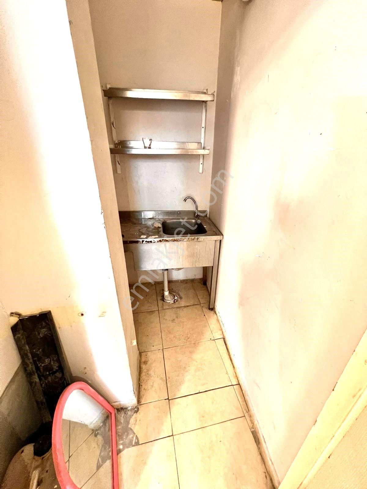 Seba'dan Tevfikbey Mh Merkez Caddeye 3. Bina'da Kiralık Dükkan 120m2 - Görsel 22