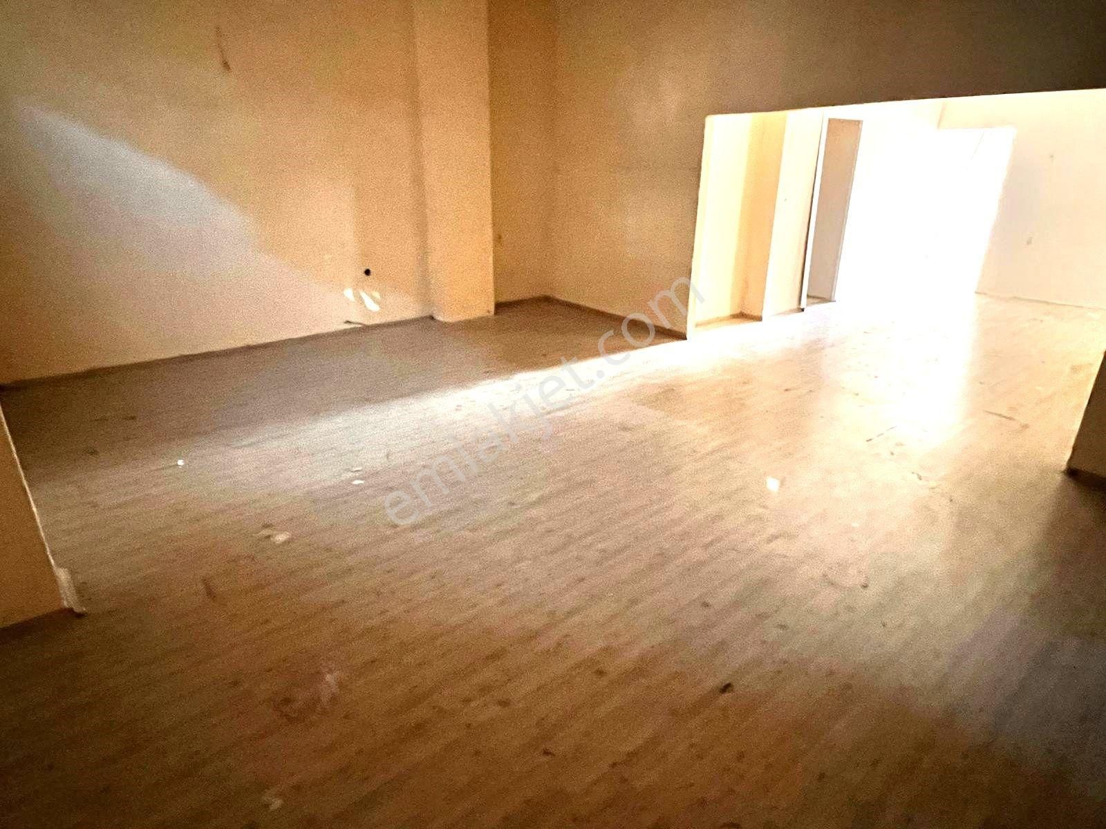 Seba'dan Tevfikbey Mh Merkez Caddeye 3. Bina'da Kiralık Dükkan 120m2 - Görsel 14