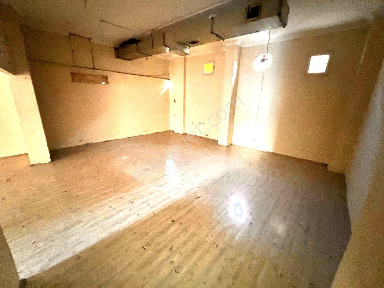 Seba'dan Tevfikbey Mh Merkez Caddeye 3. Bina'da Kiralık Dükkan 120m2 - Görsel 15