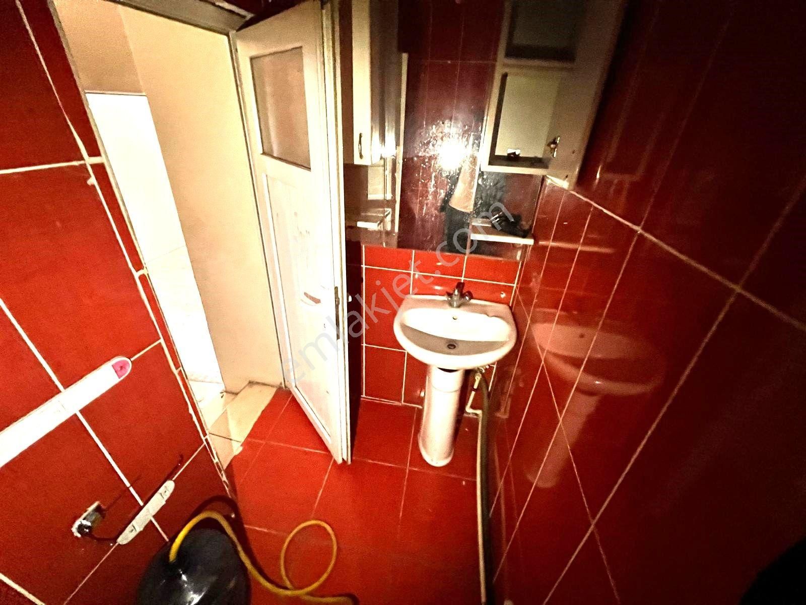 Seba'dan Tevfikbey Mh Merkez Caddeye 3. Bina'da Kiralık Dükkan 120m2 - Görsel 19