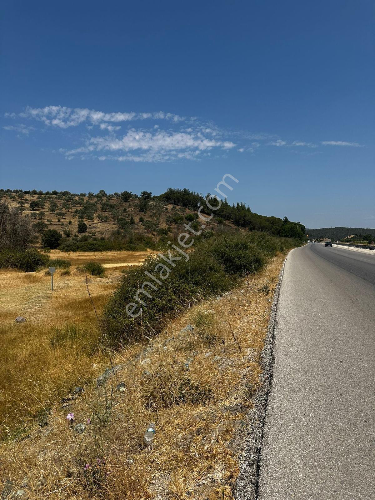 Melek Demirden Çanakkale İzmir Yolu Üzerinde Yatırımlık - Görsel 6