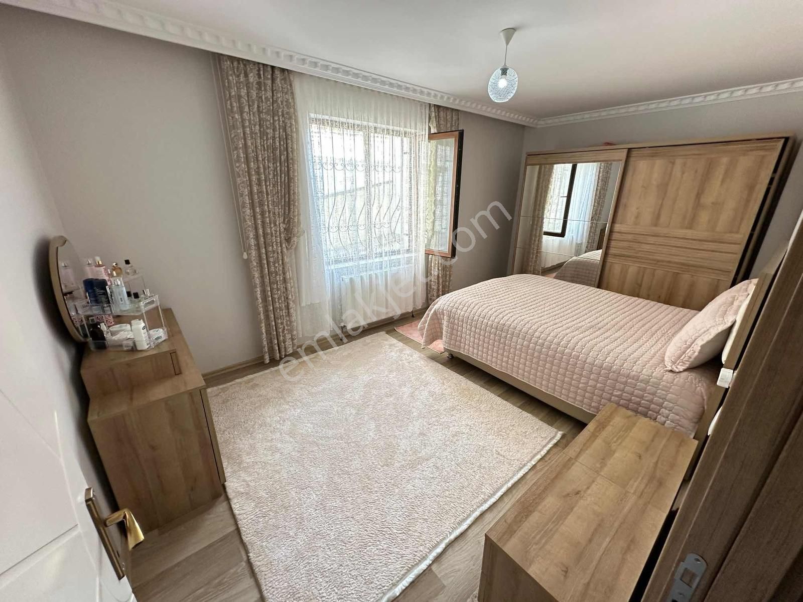 Keskinden Karayakayada Kat Konumlu 3+1 Cadde Yakını Daire - Görsel 35