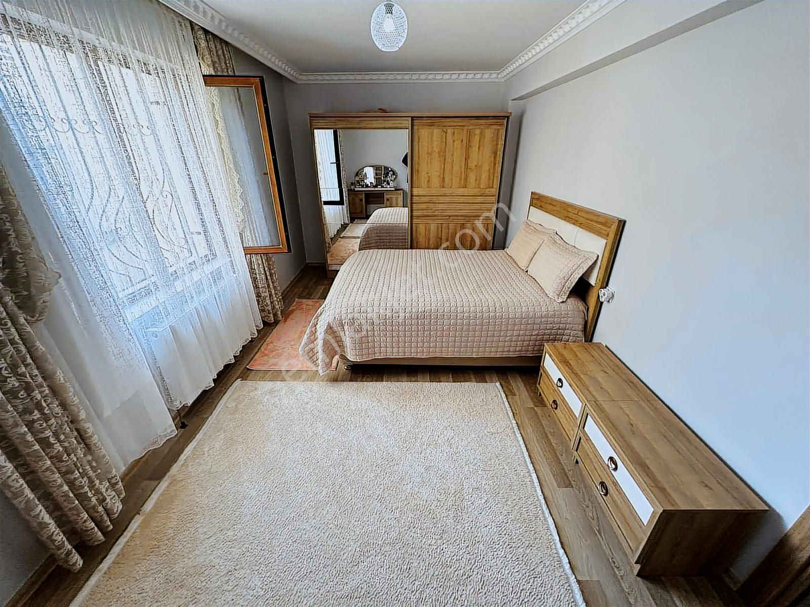 Keskinden Karayakayada Kat Konumlu 3+1 Cadde Yakını Daire - Görsel 20