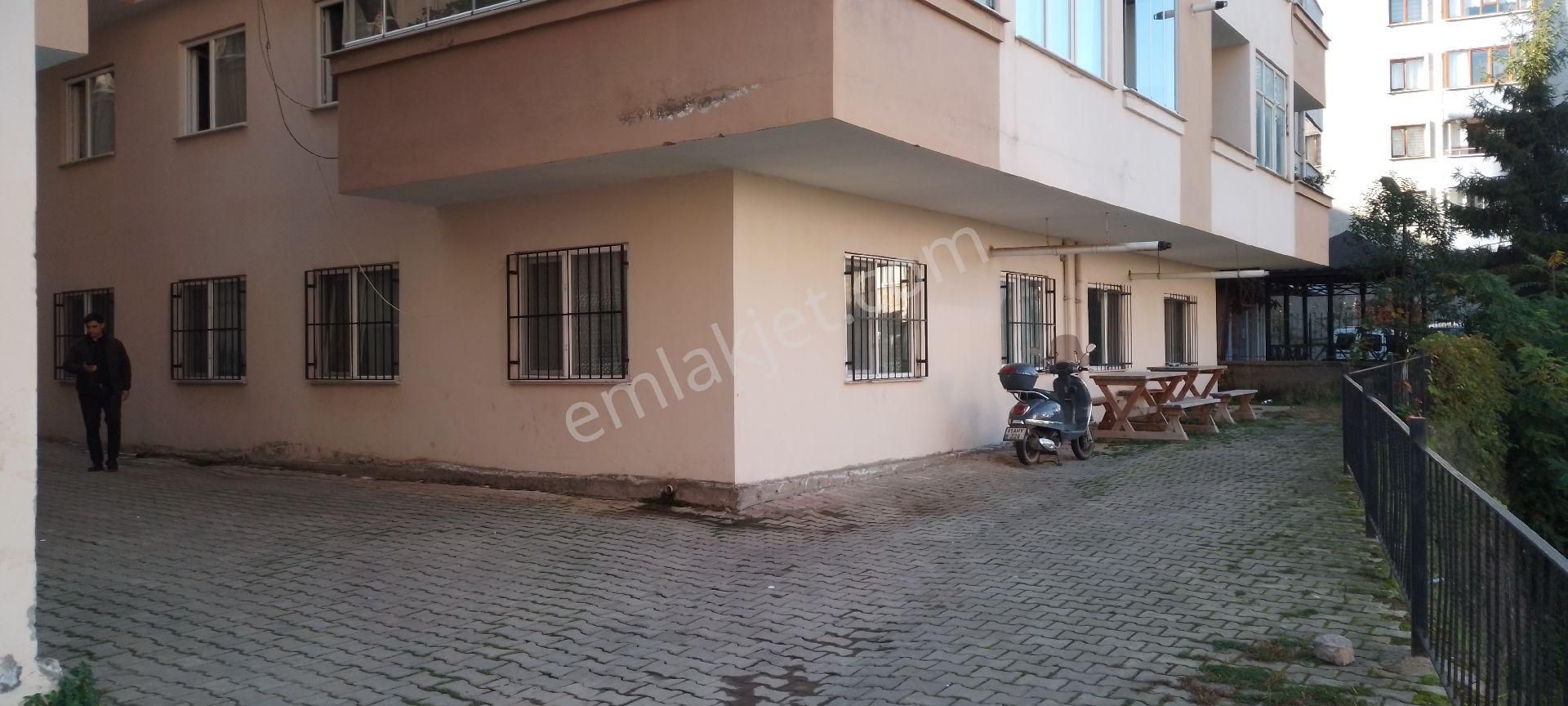 Trabzon Konaklarda Satılık Tadılatli 3+1 Daire - Görsel 11