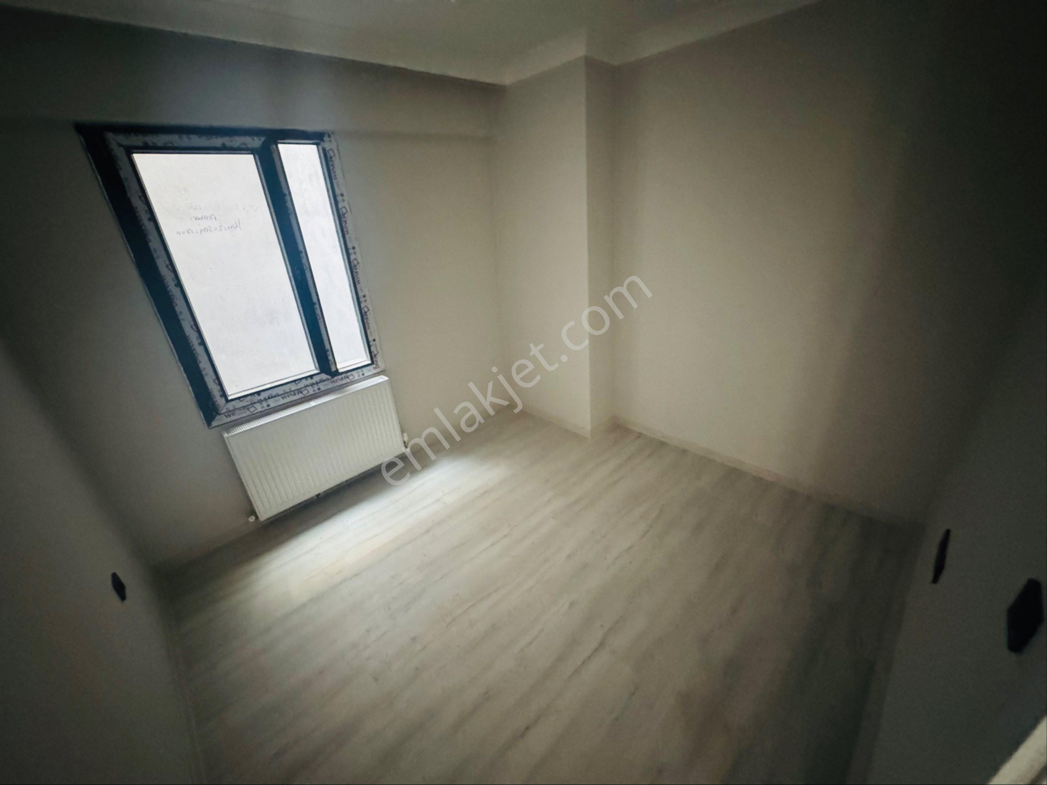 Prestij Caddesi 2+1 Kapalı Mutfak Geniş Sıcak Sulu Daire - Görsel 2