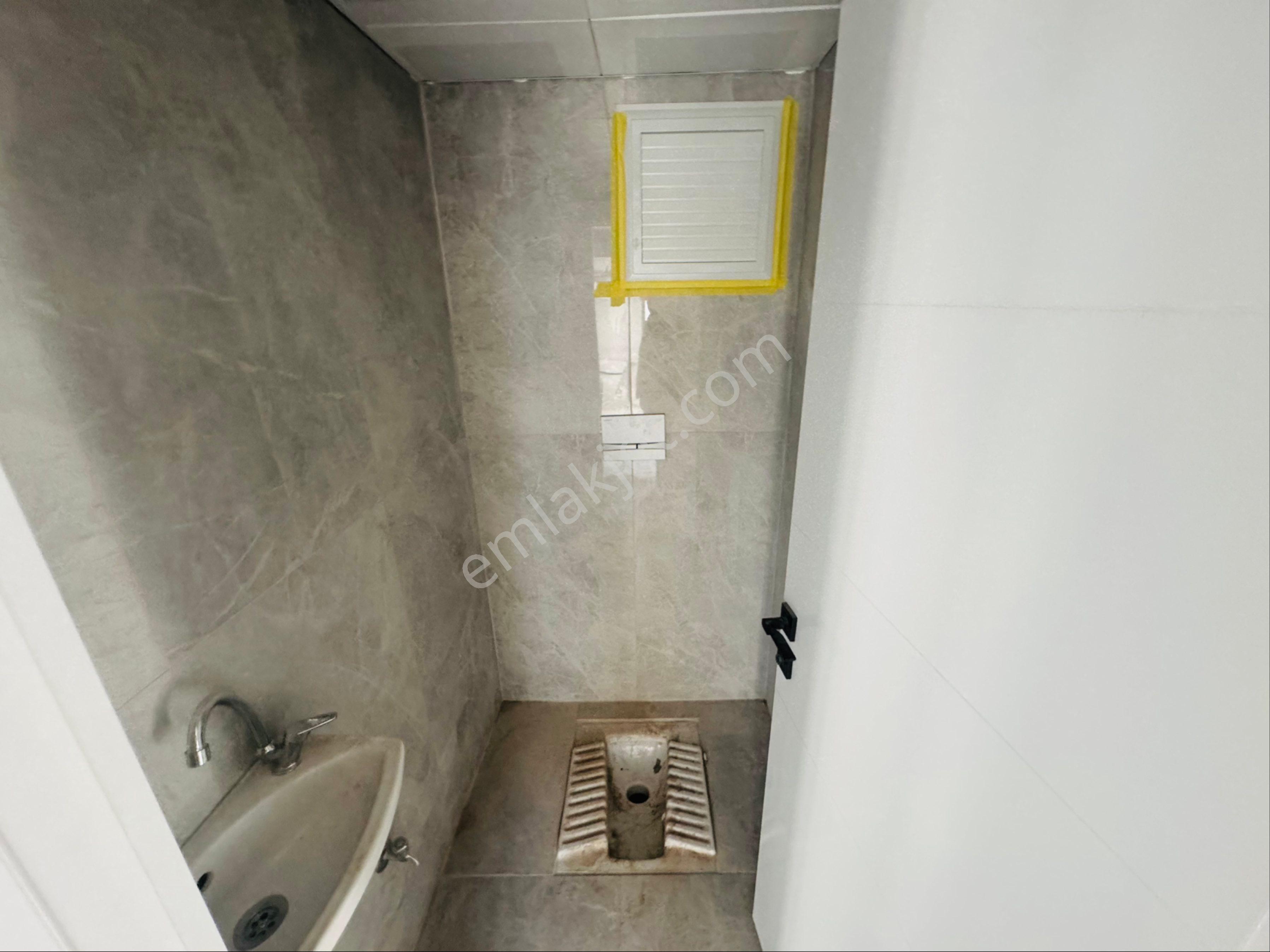 Prestij Caddesi 2+1 Kapalı Mutfak Geniş Sıcak Sulu Daire - Görsel 4